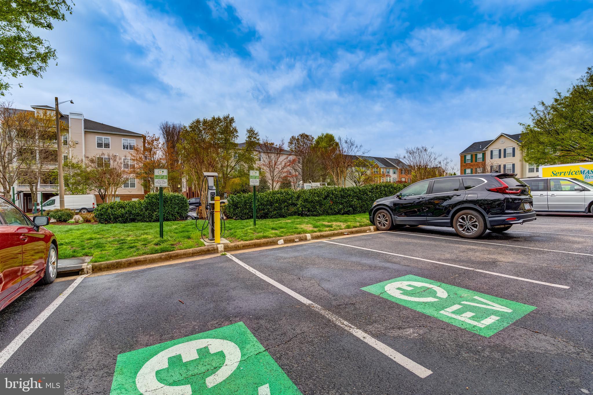 CEDAR LAKES - Residential