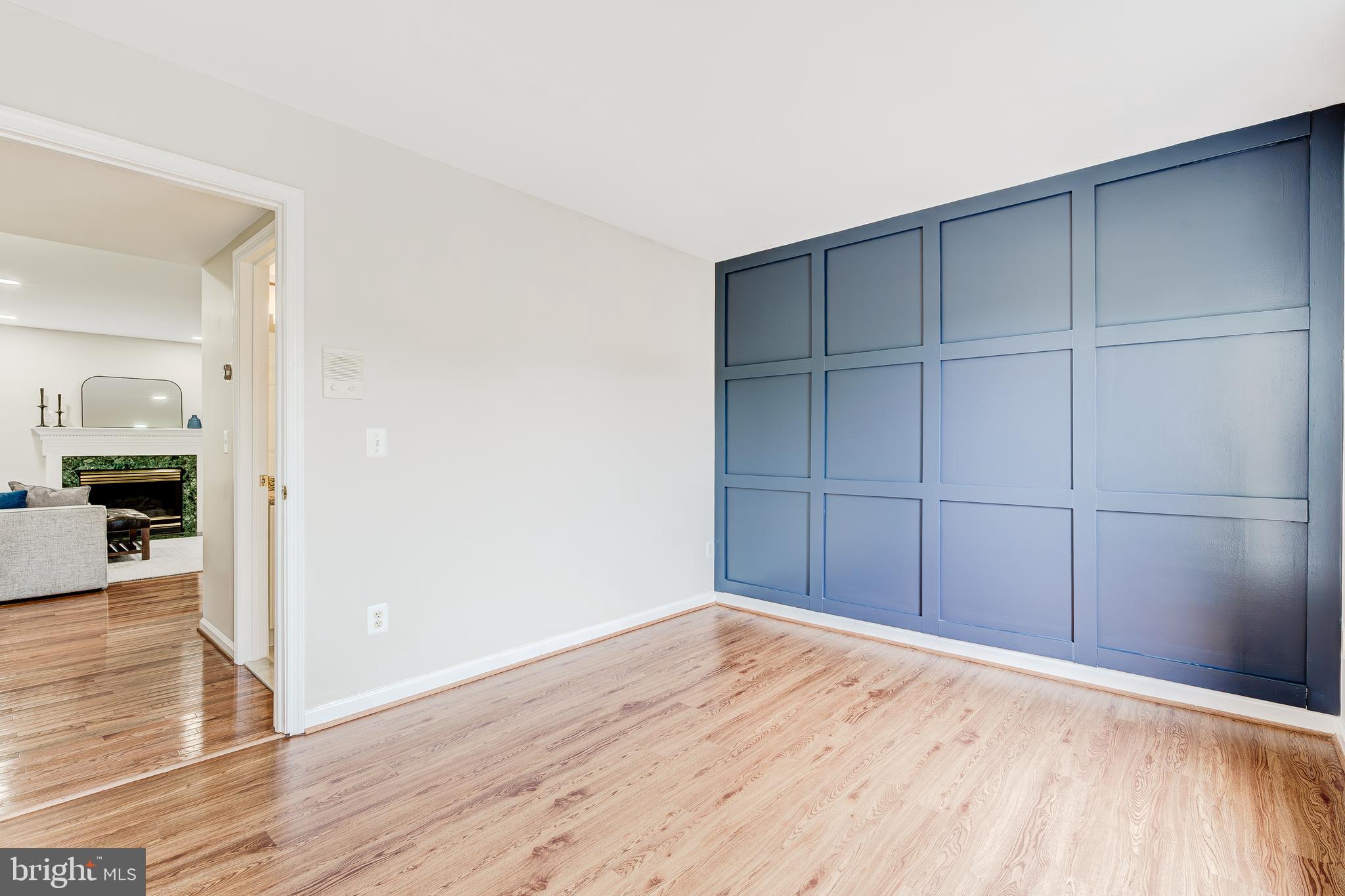 CEDAR LAKES - Residential