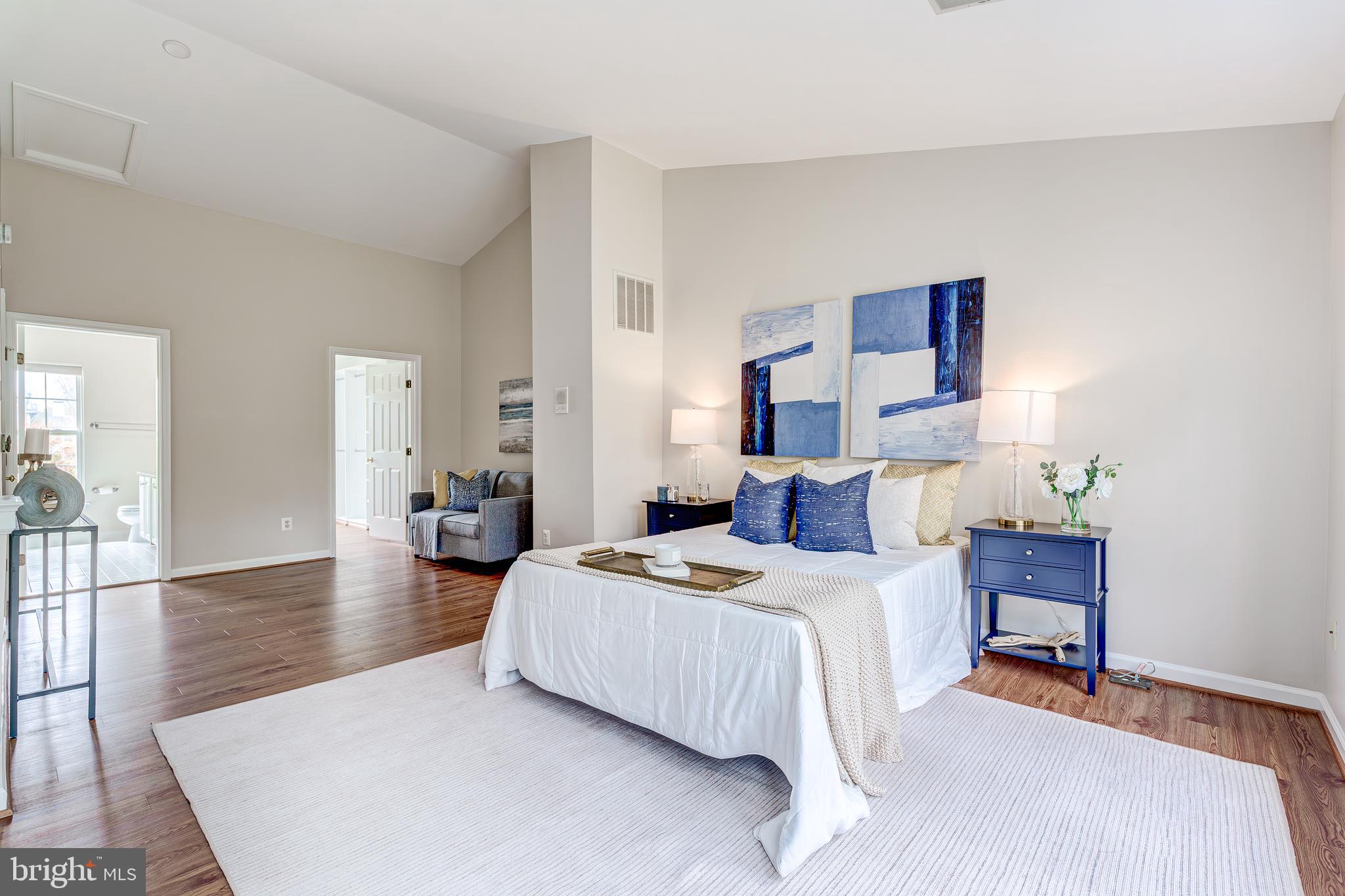 CEDAR LAKES - Residential