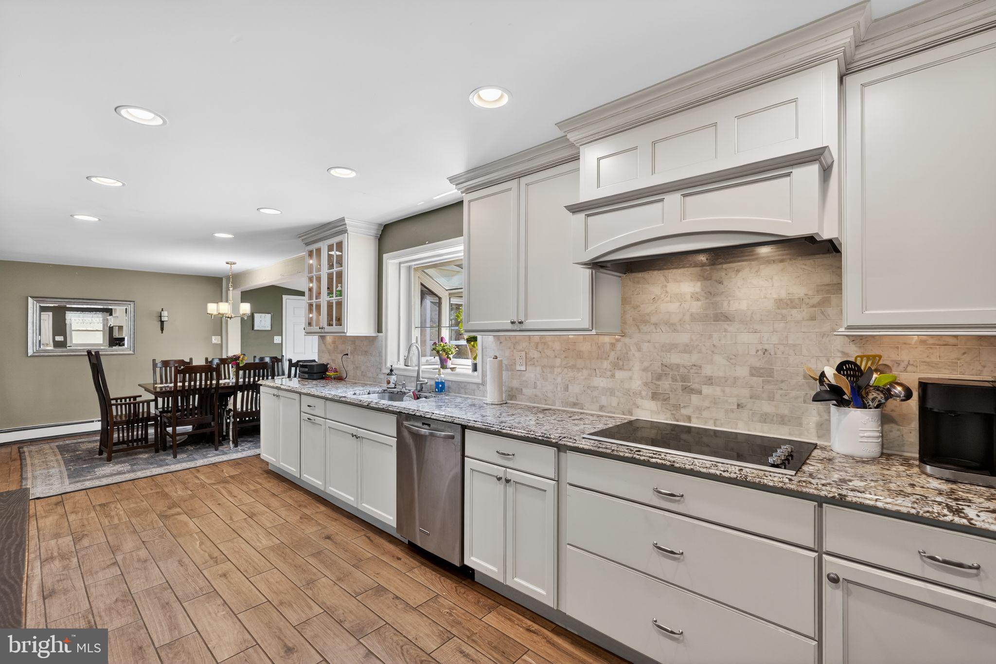 GLEN ASHTON FARMS - Residential