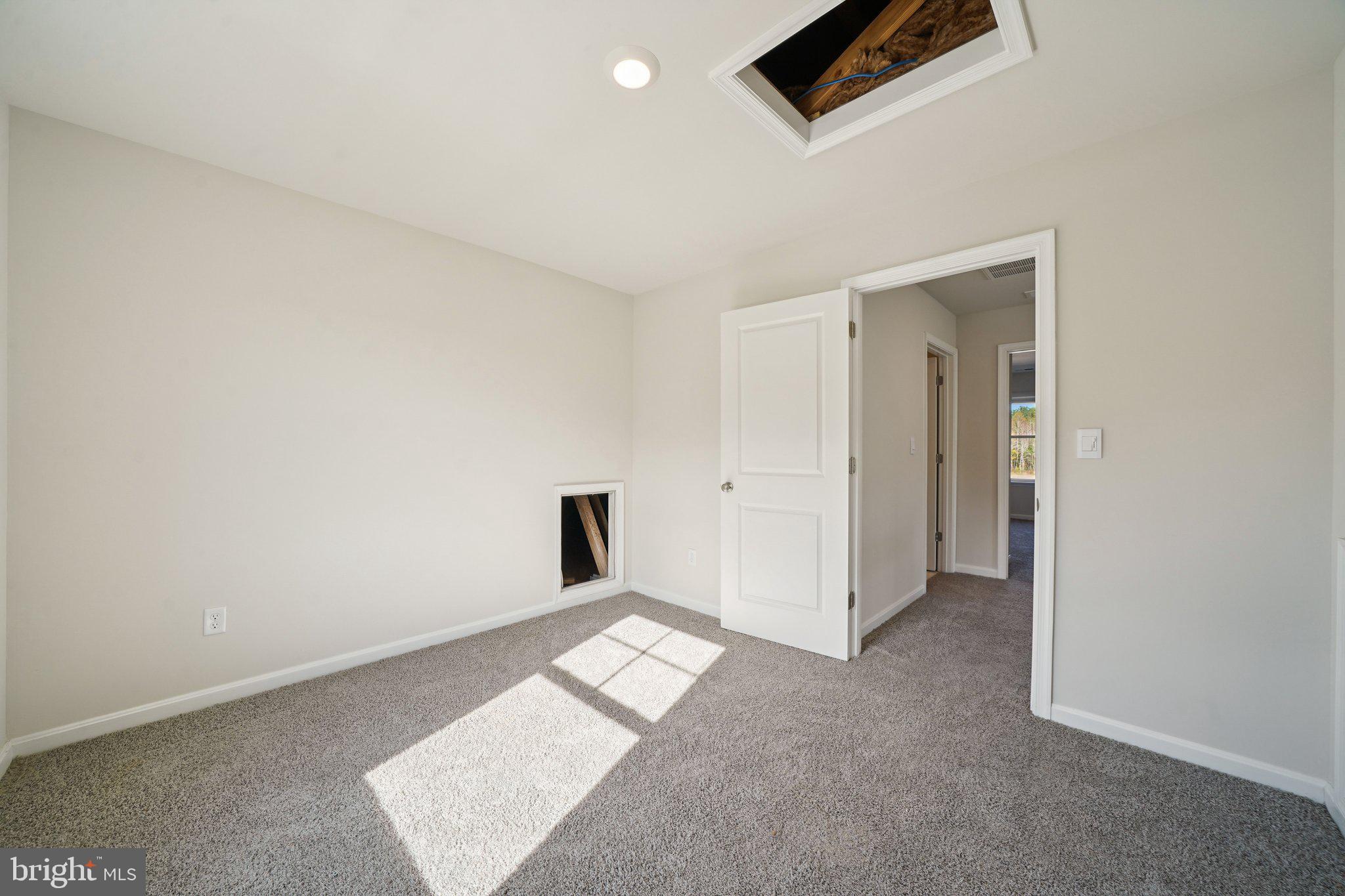 LADYSMITH VILLAGE - Residential