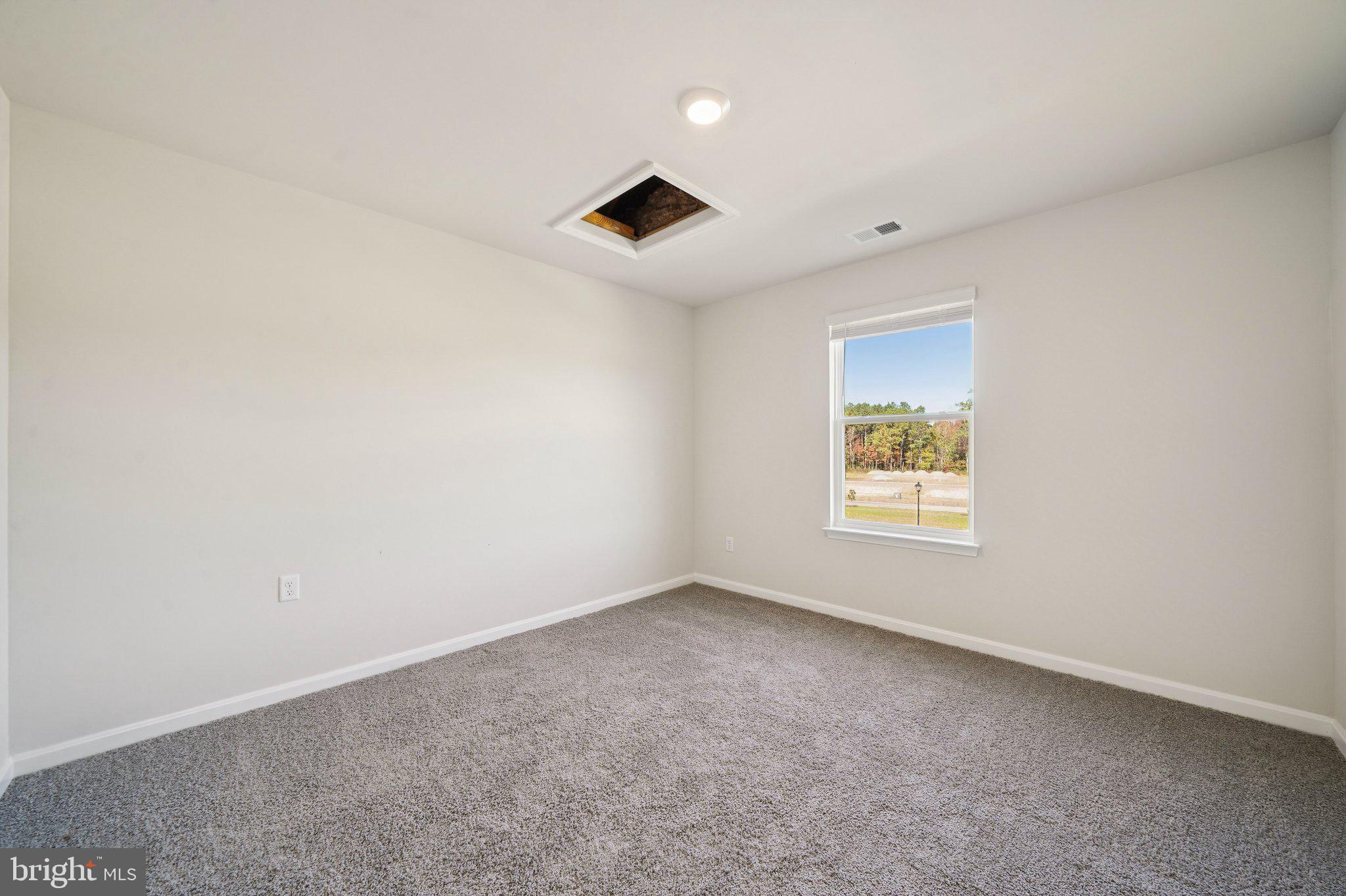 LADYSMITH VILLAGE - Residential