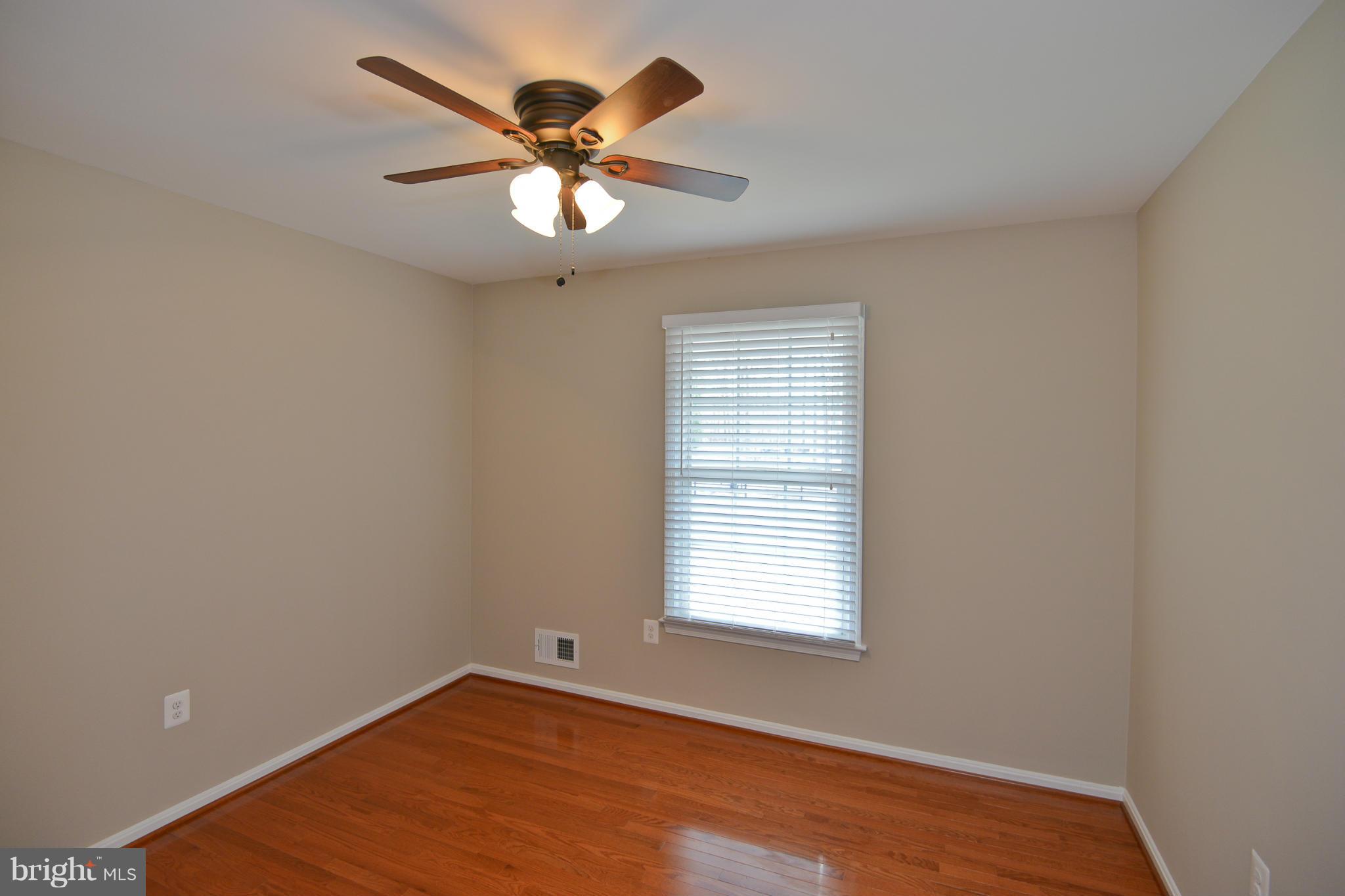 TWINBROOK EST SUB - Residential