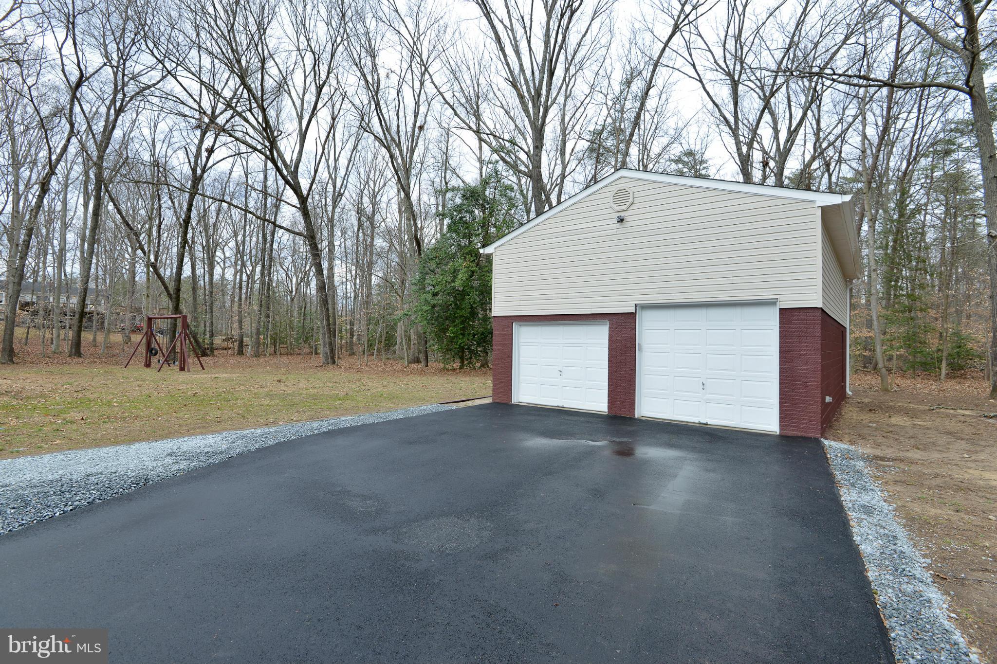 TWINBROOK EST SUB - Residential