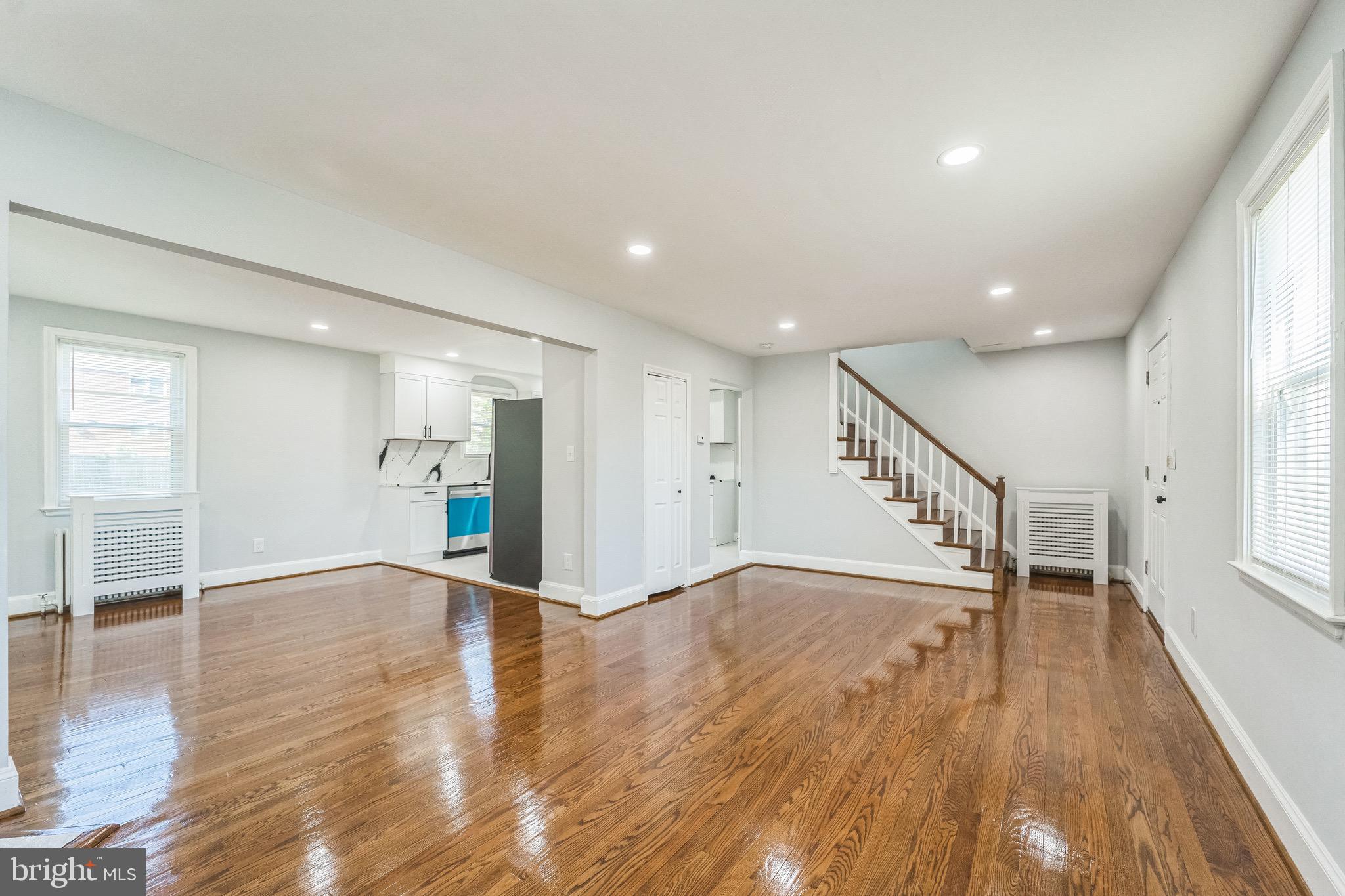 HOWARD PARK - Residential