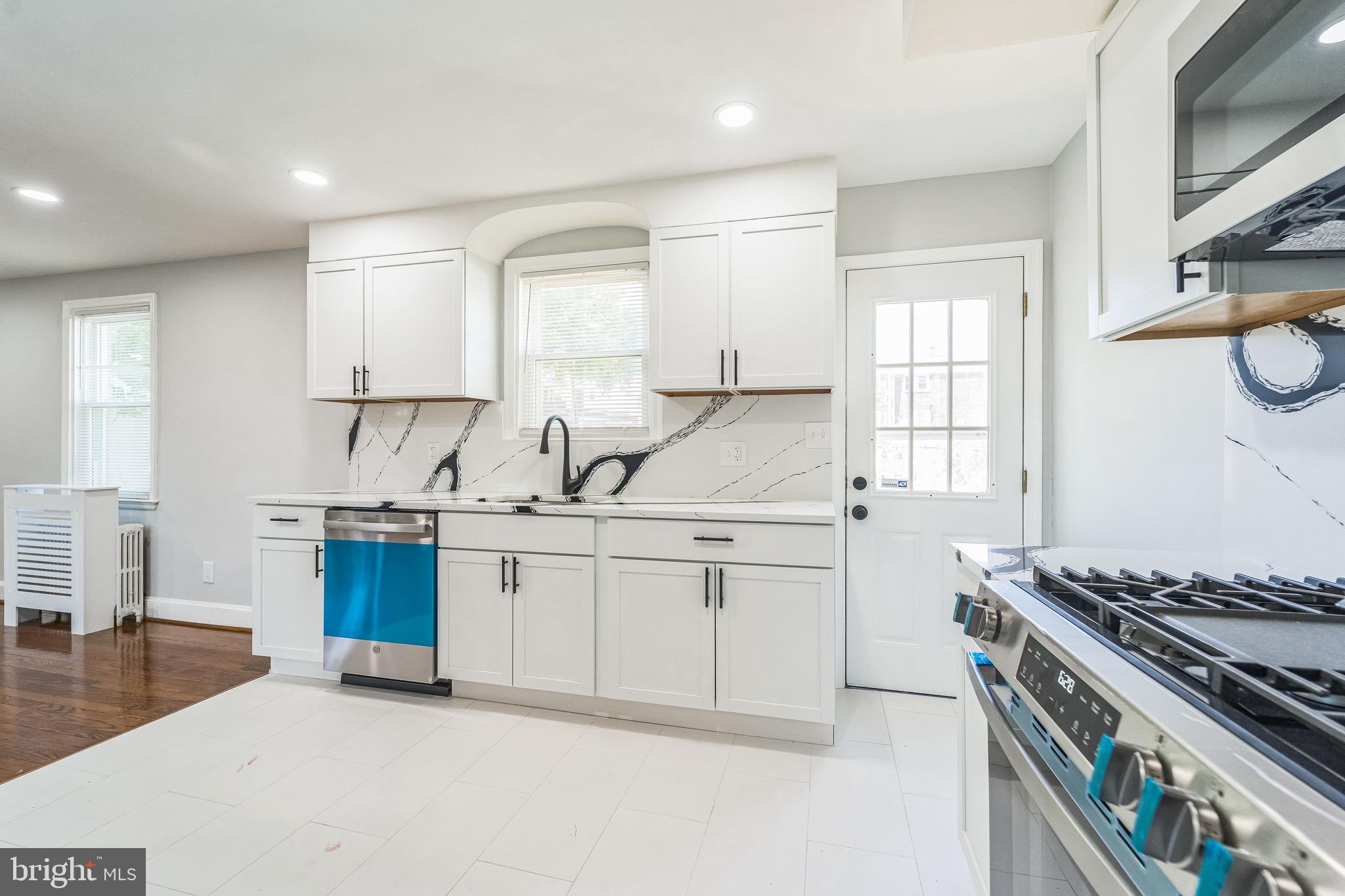 HOWARD PARK - Residential
