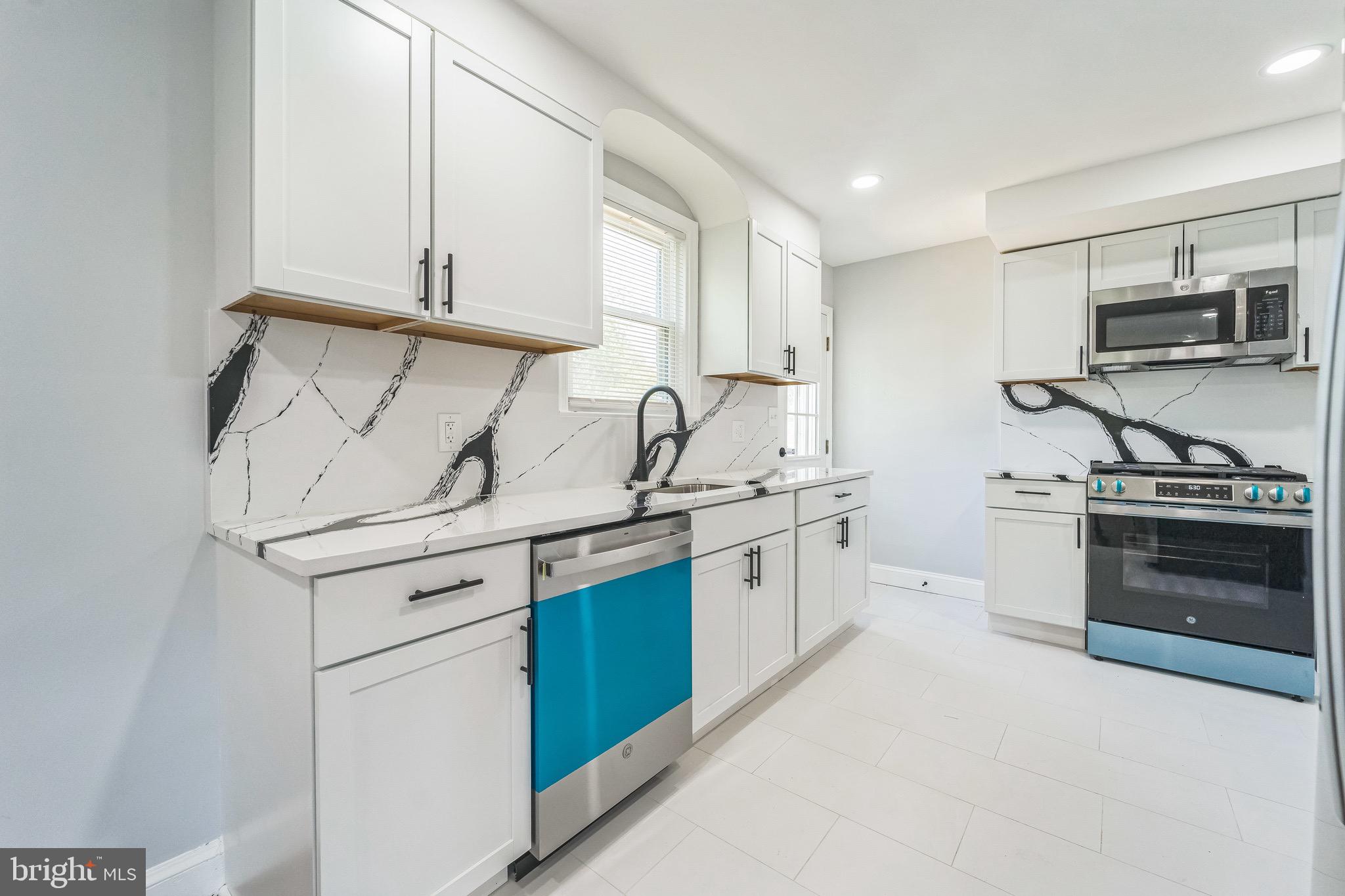 HOWARD PARK - Residential
