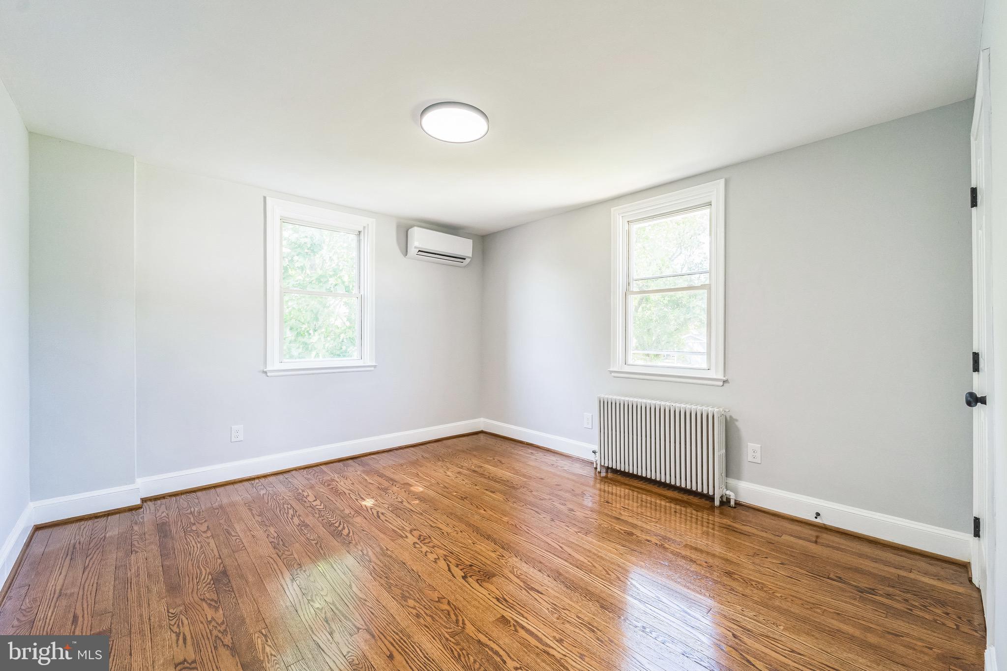 HOWARD PARK - Residential