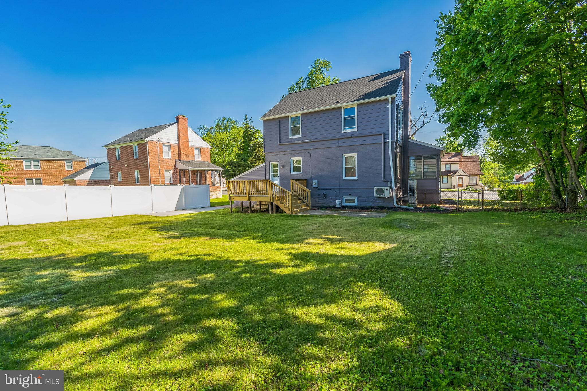HOWARD PARK - Residential
