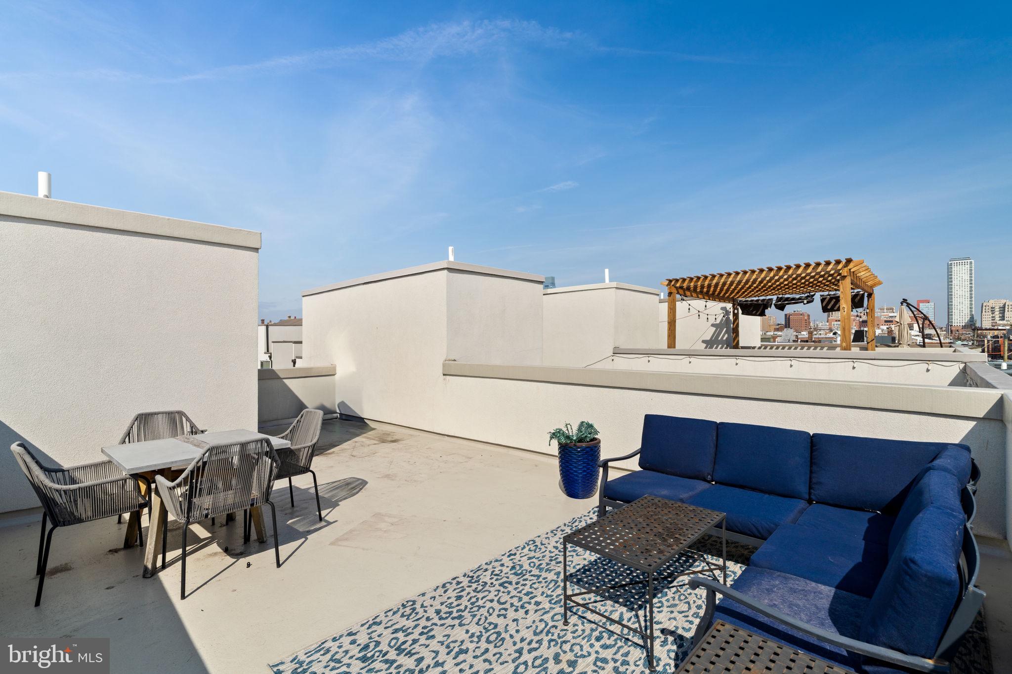 BELLA VISTA - Residential