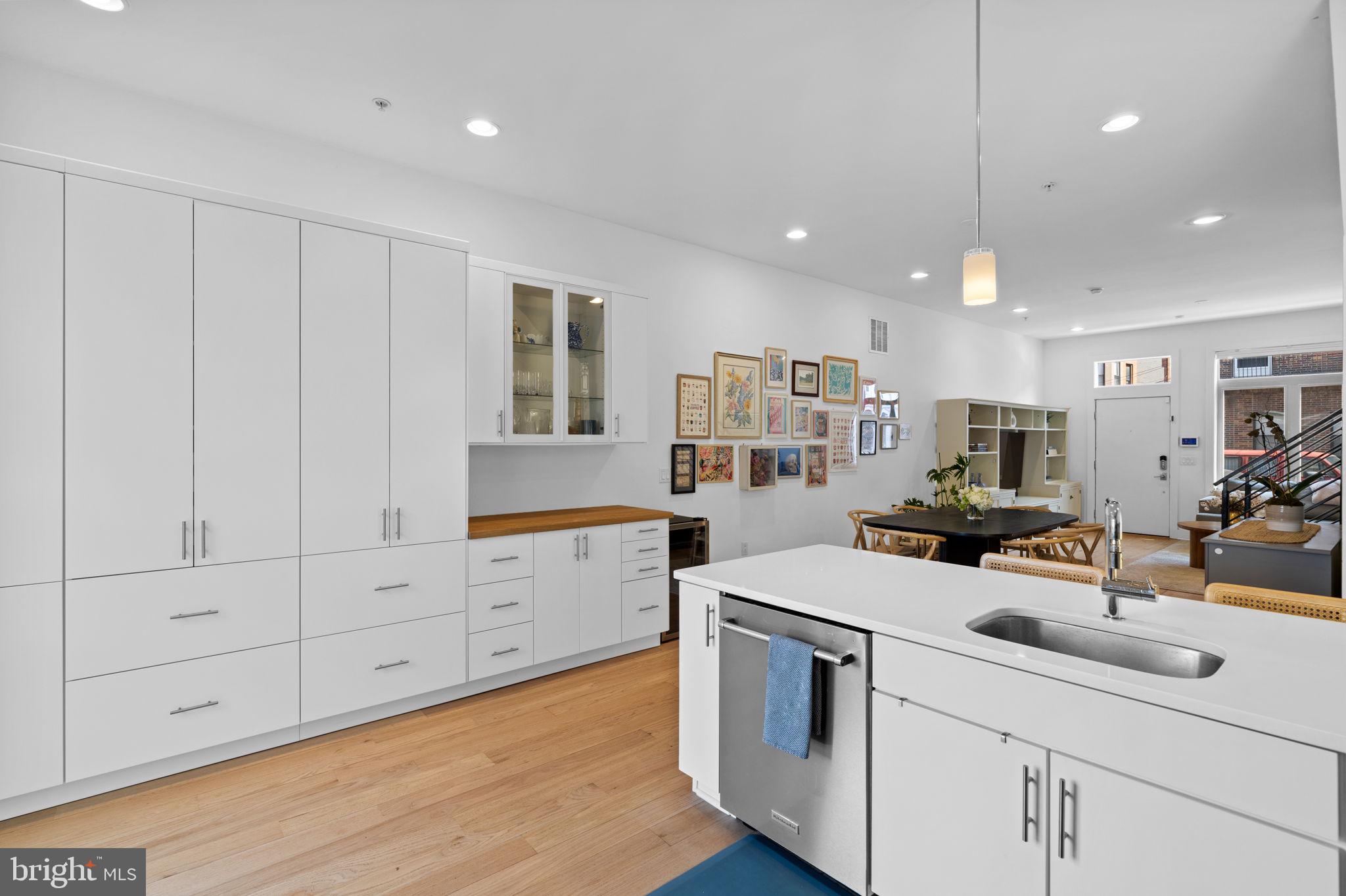 BELLA VISTA - Residential