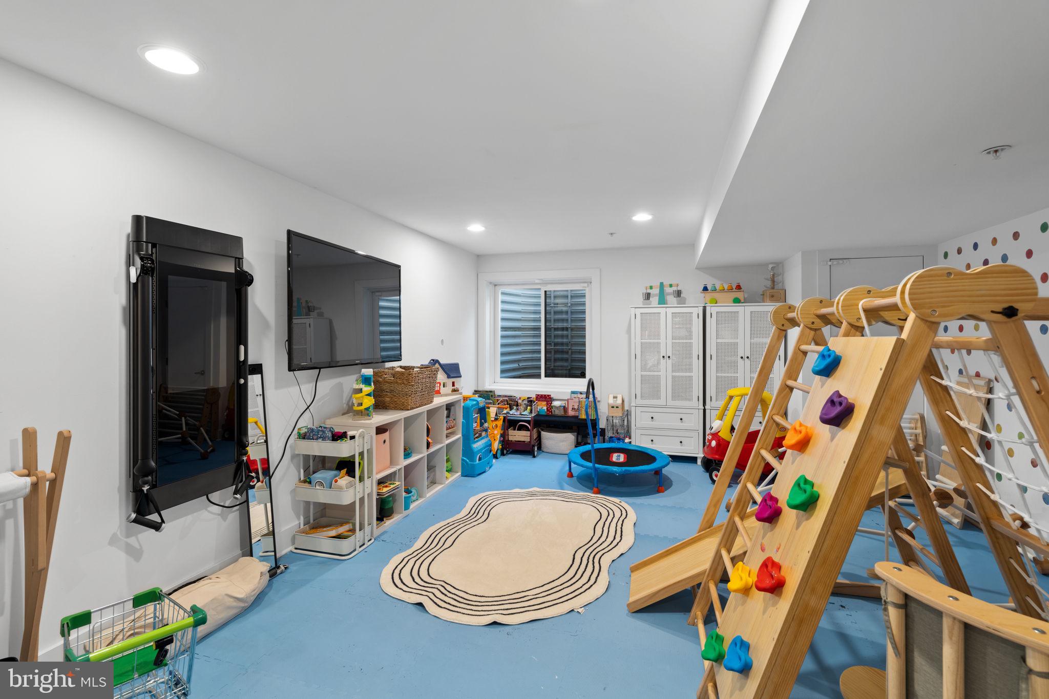 BELLA VISTA - Residential