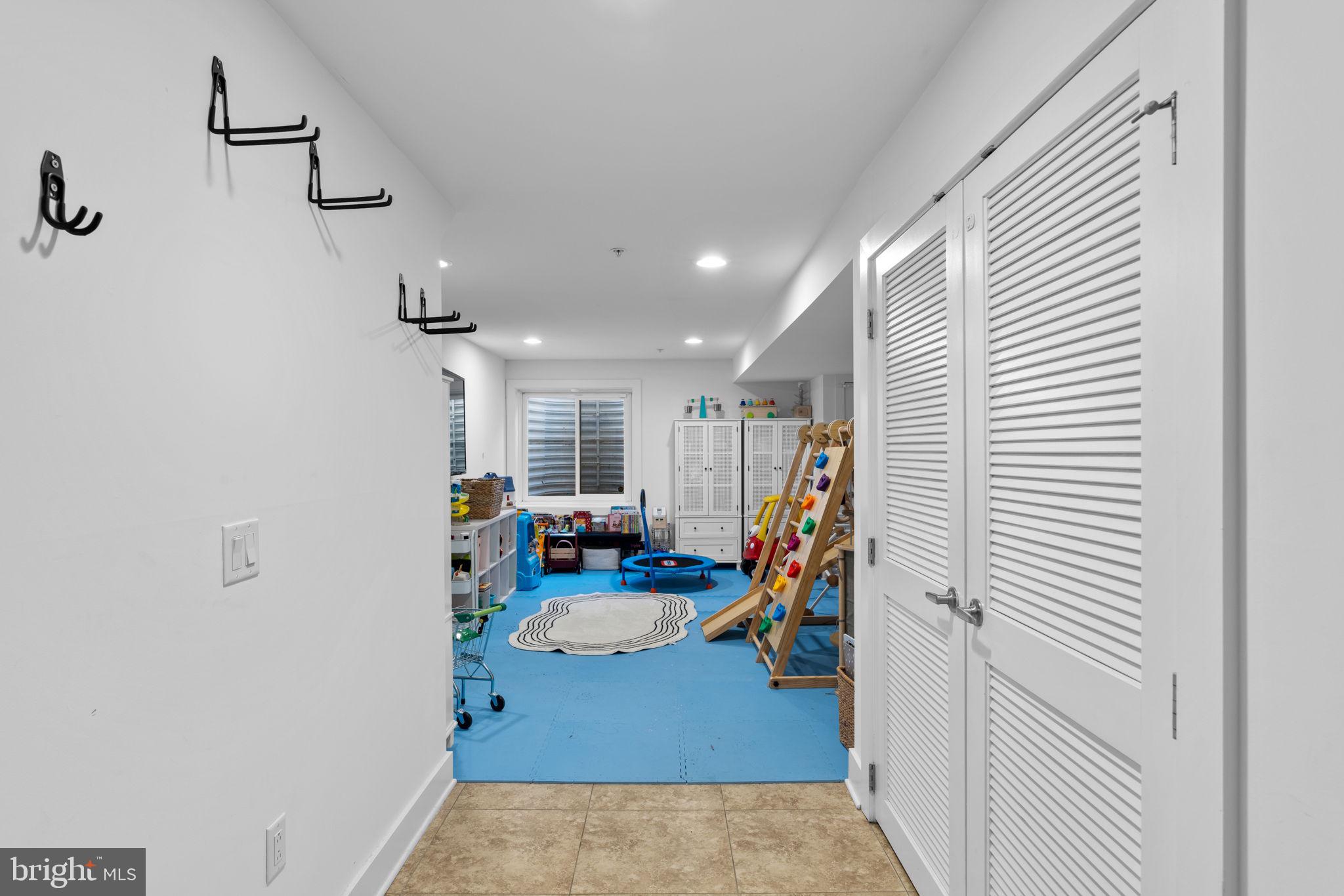 BELLA VISTA - Residential