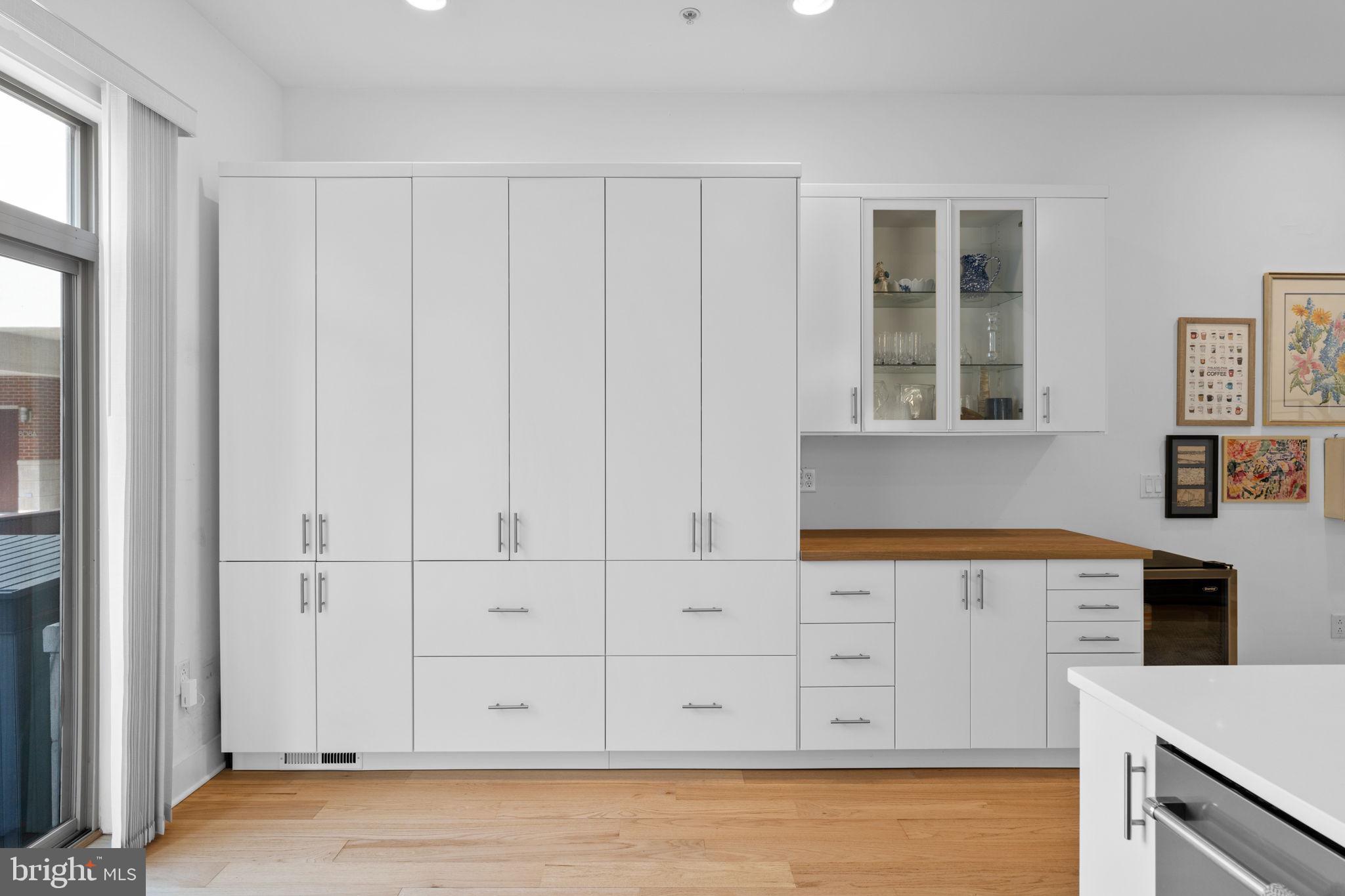 BELLA VISTA - Residential