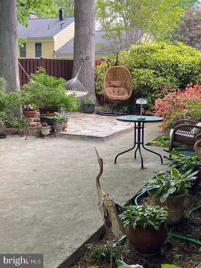 WOODLEY WOODS - Residential