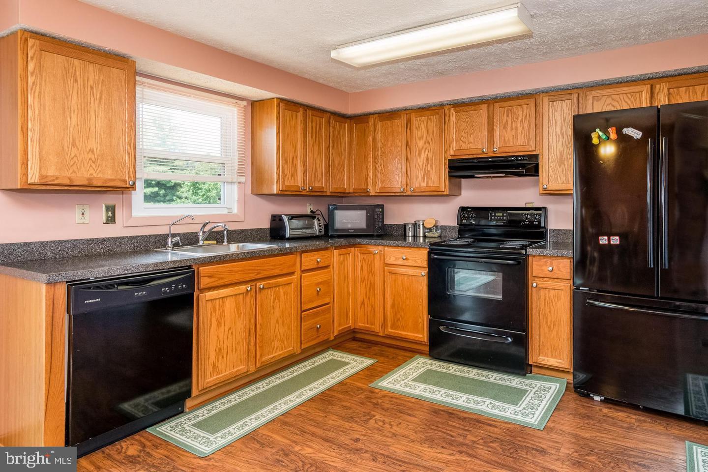 FAIRBROOK - Residential Lease