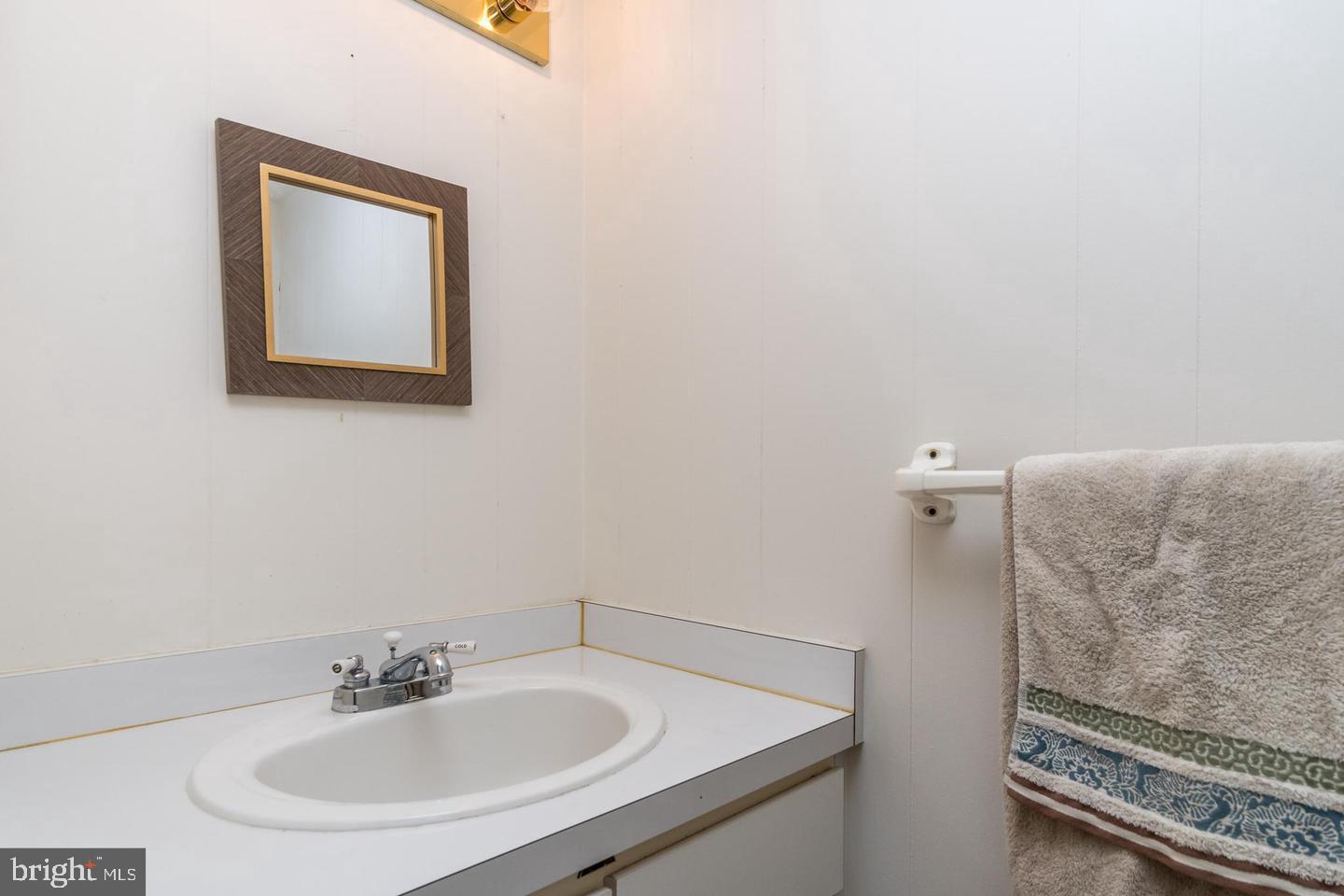 FAIRBROOK - Residential Lease