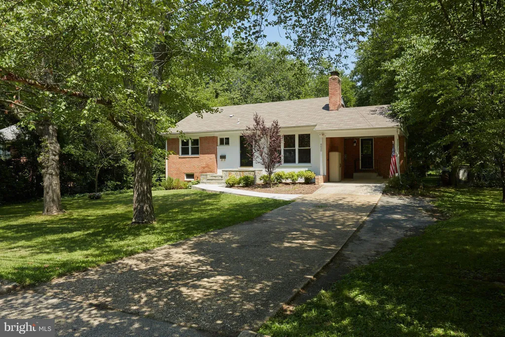 6620 Kerns Road, Falls Church, VA 22042