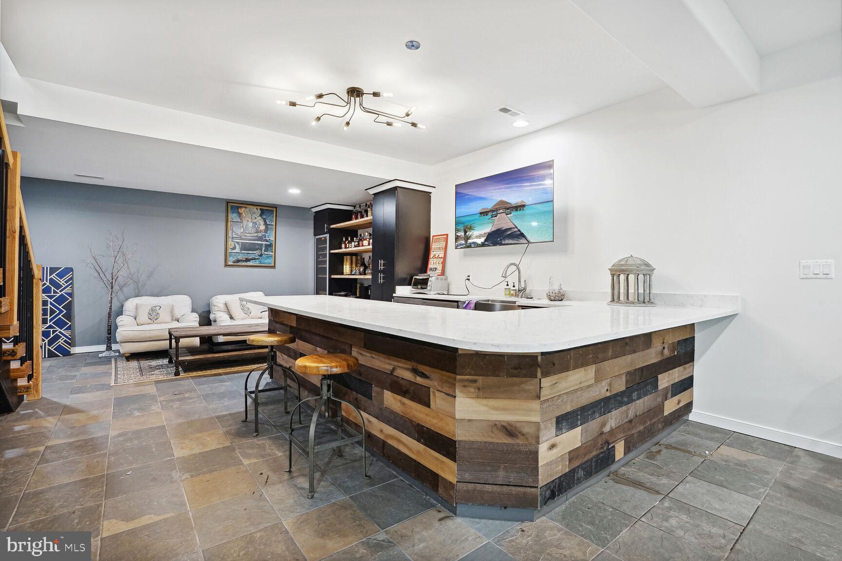 KENT GARDENS - Residential Lease