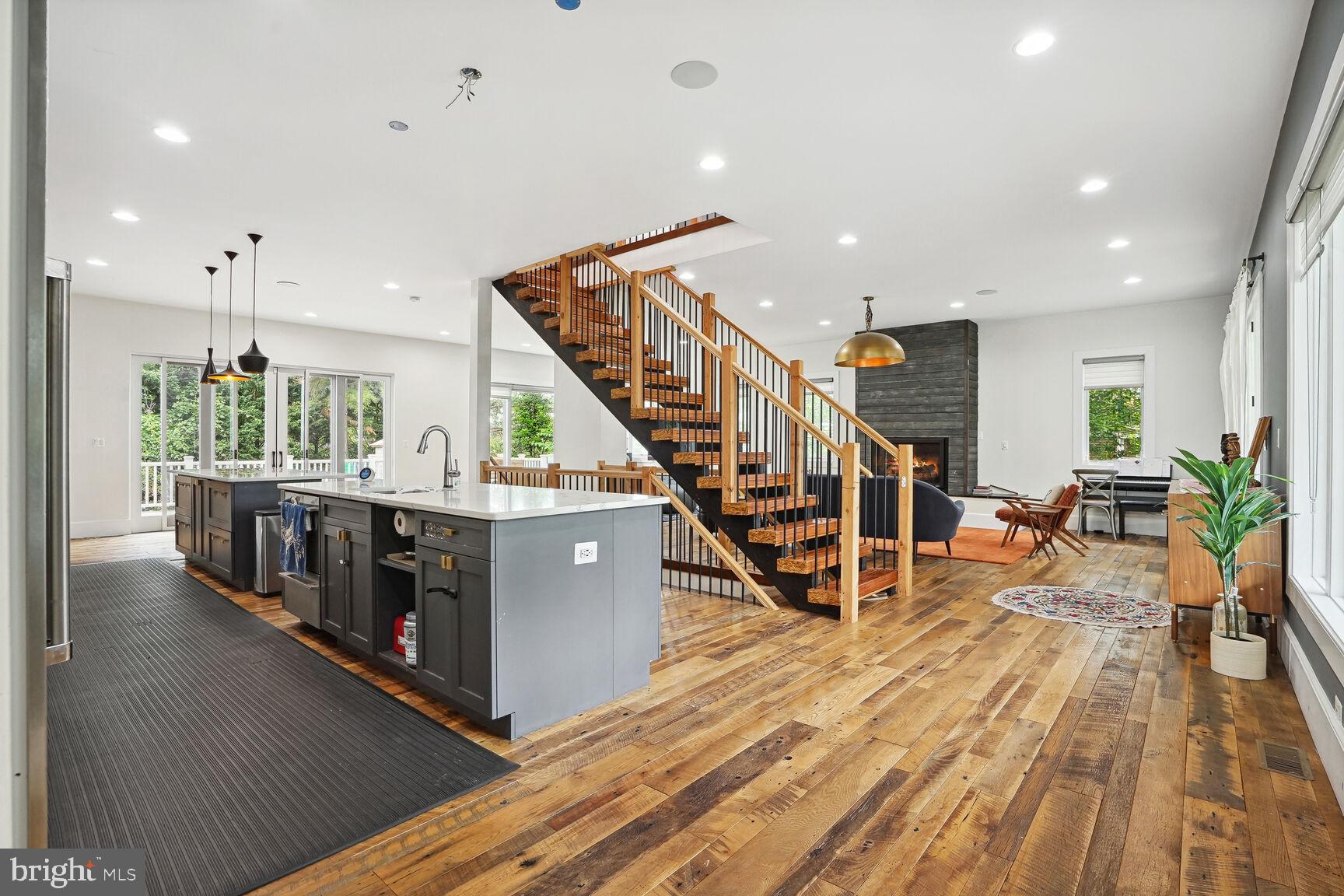 KENT GARDENS - Residential Lease