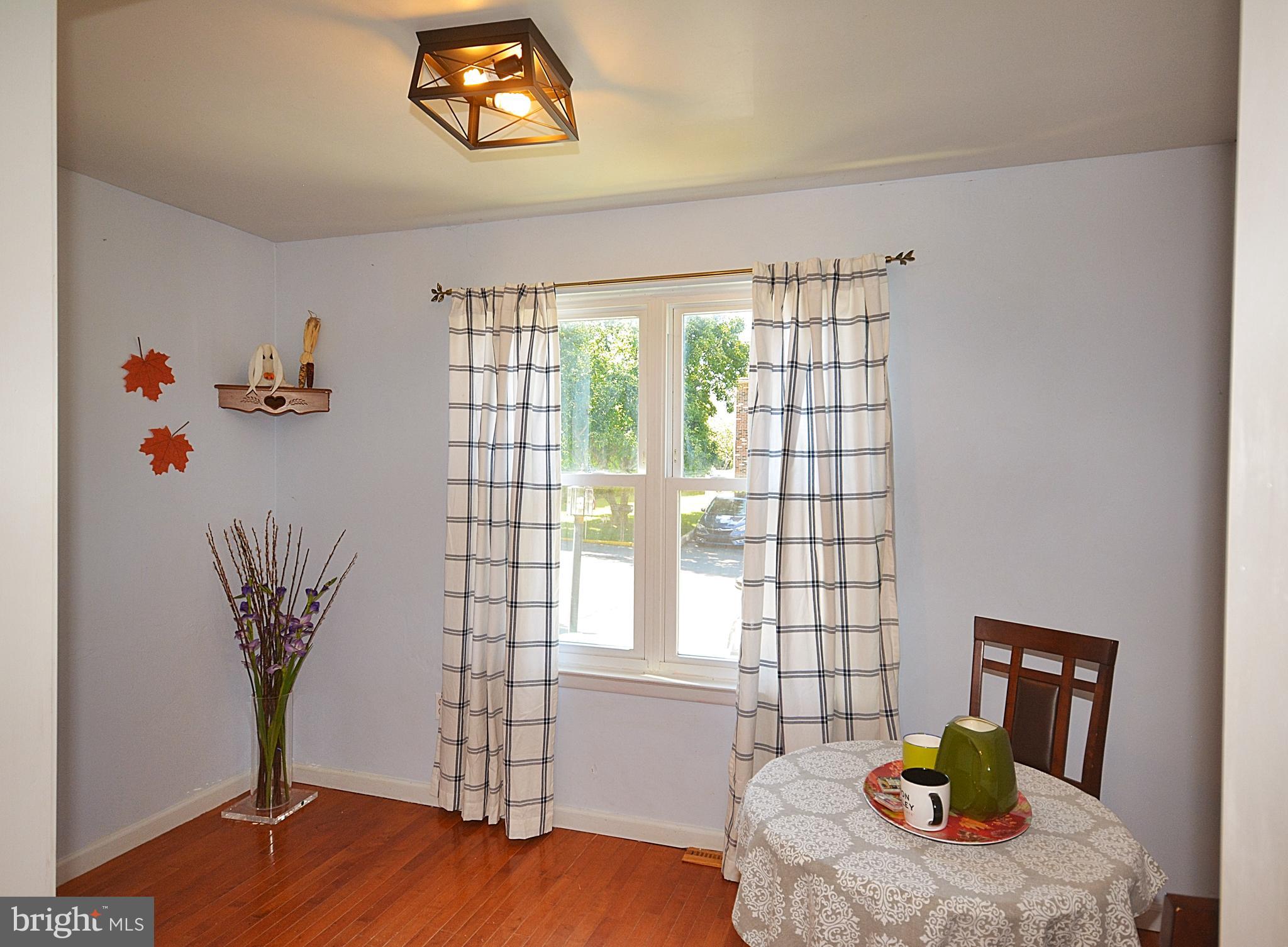 ANCIENT OAK WEST - Residential