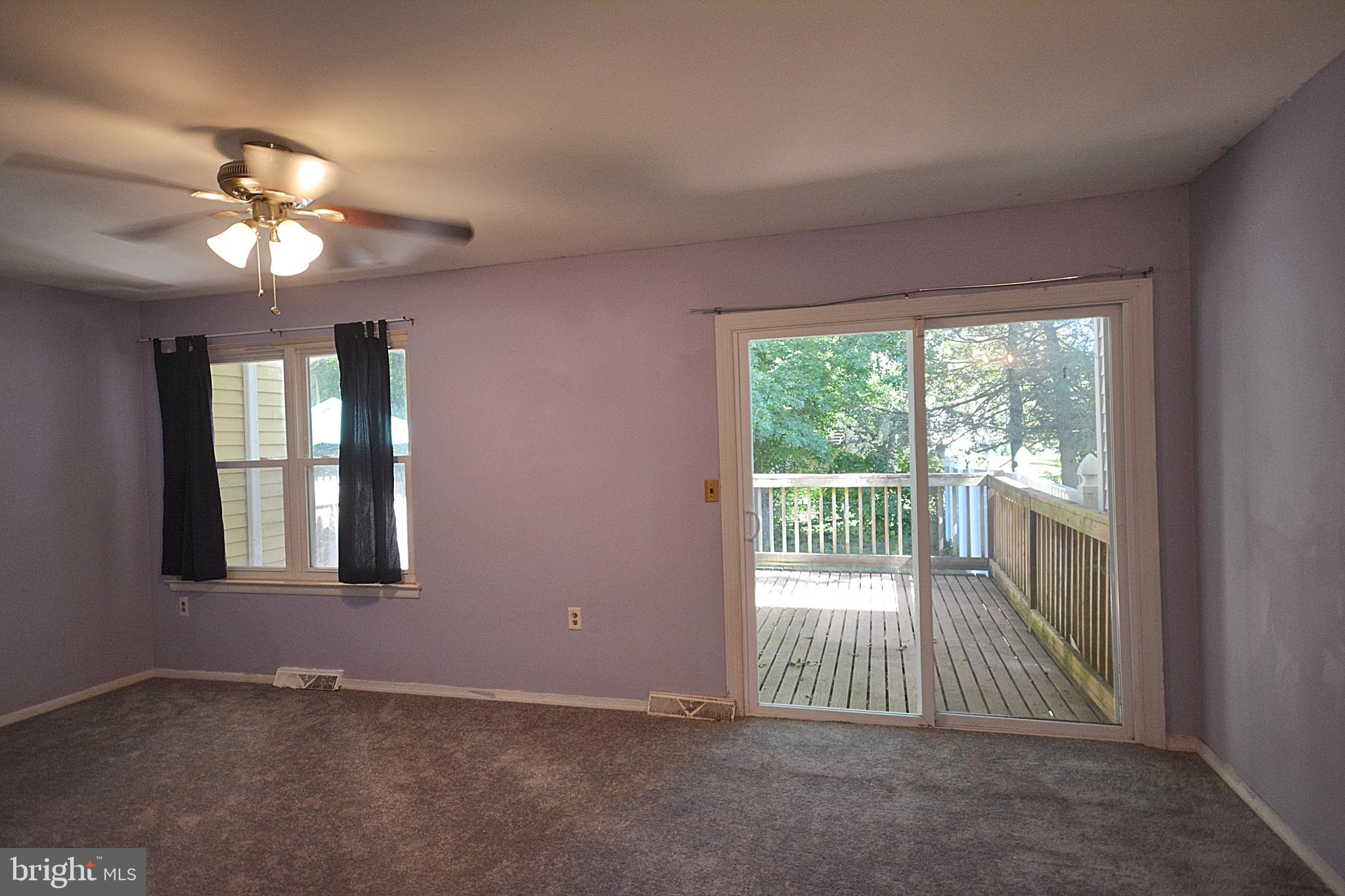 ANCIENT OAK WEST - Residential