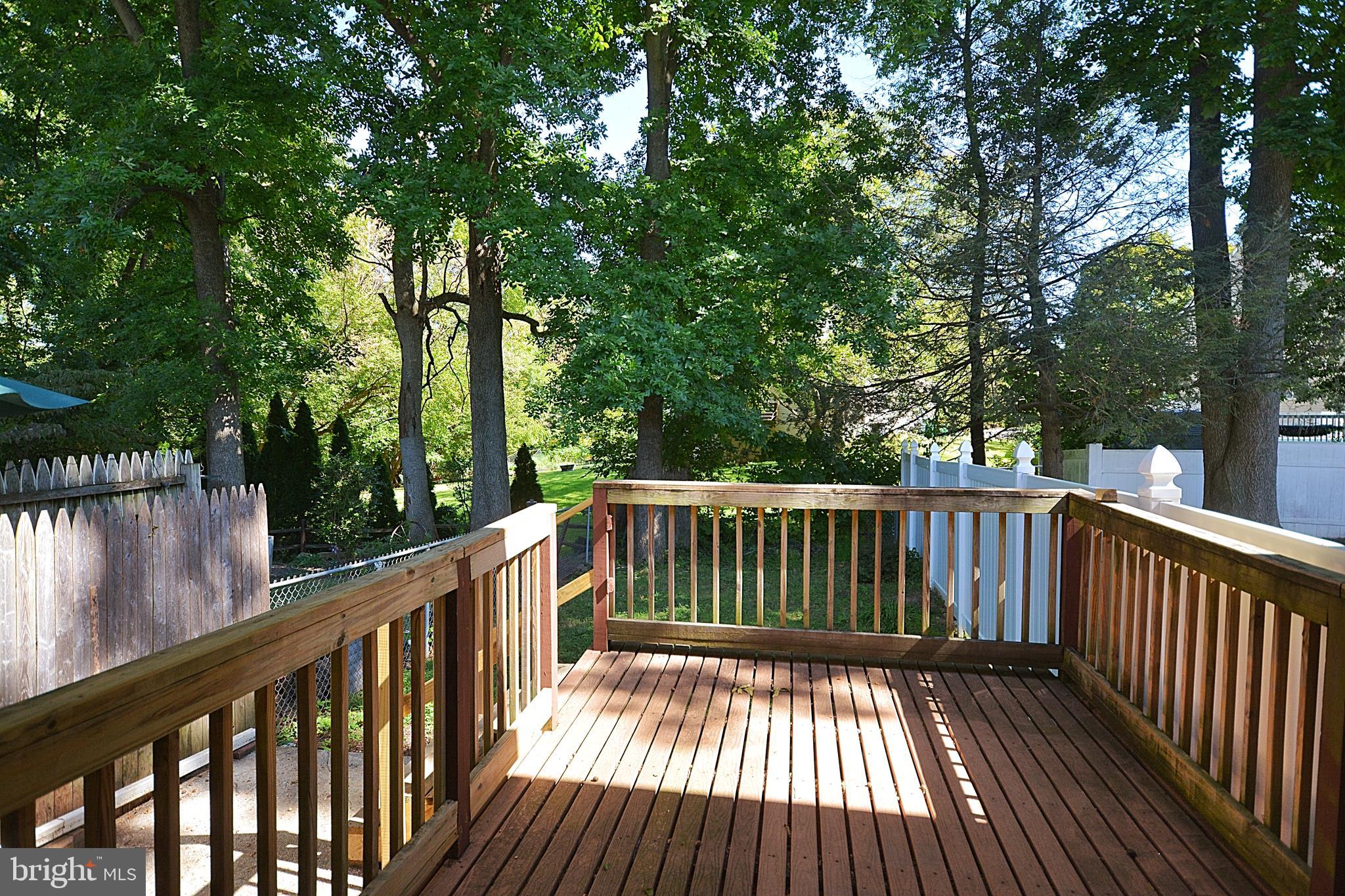 ANCIENT OAK WEST - Residential