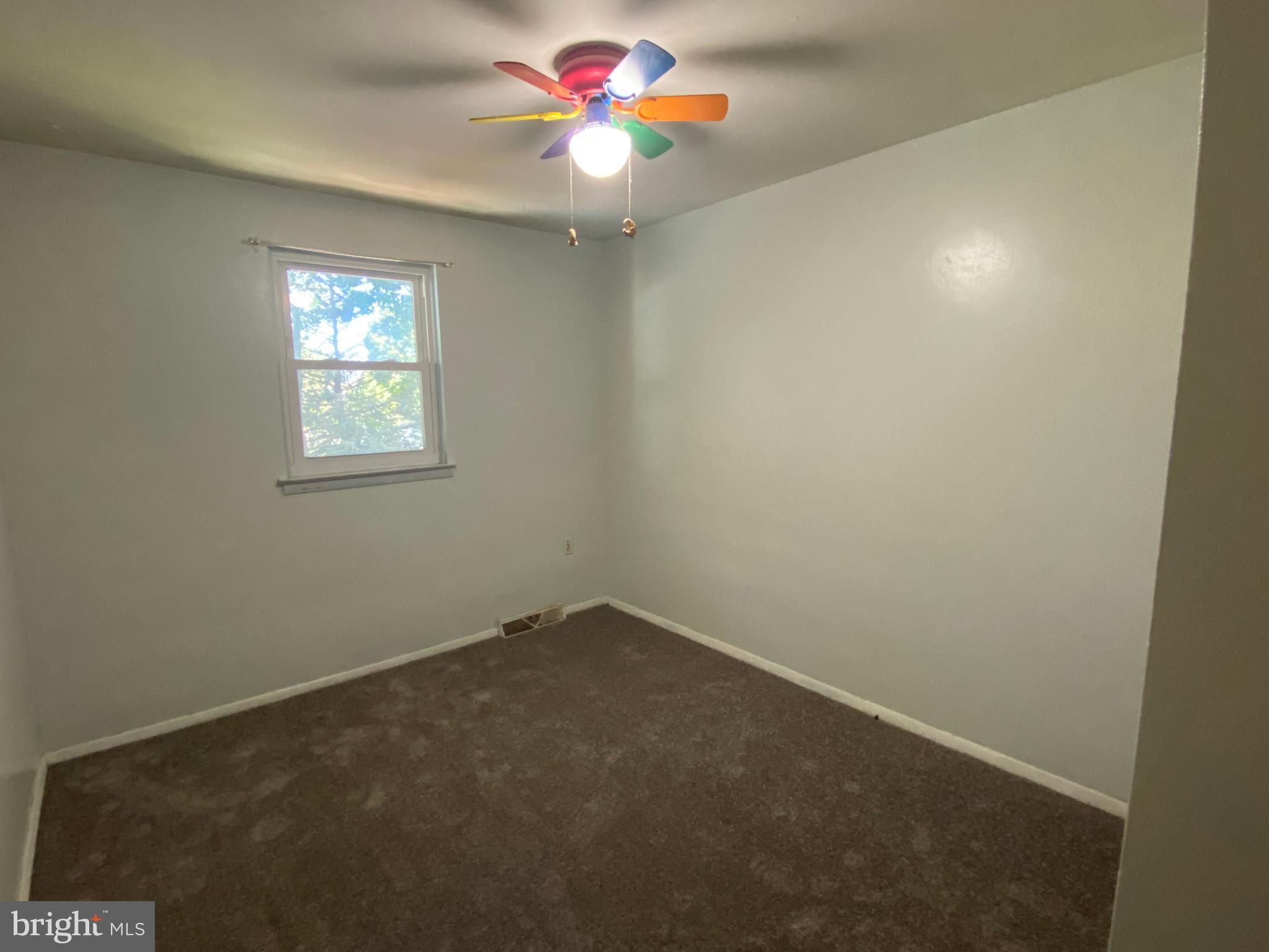 ANCIENT OAK WEST - Residential