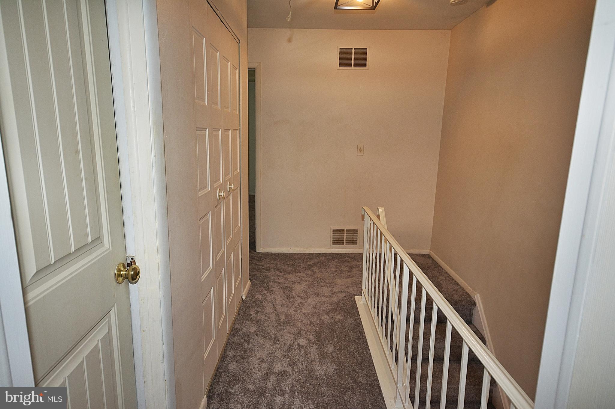 ANCIENT OAK WEST - Residential