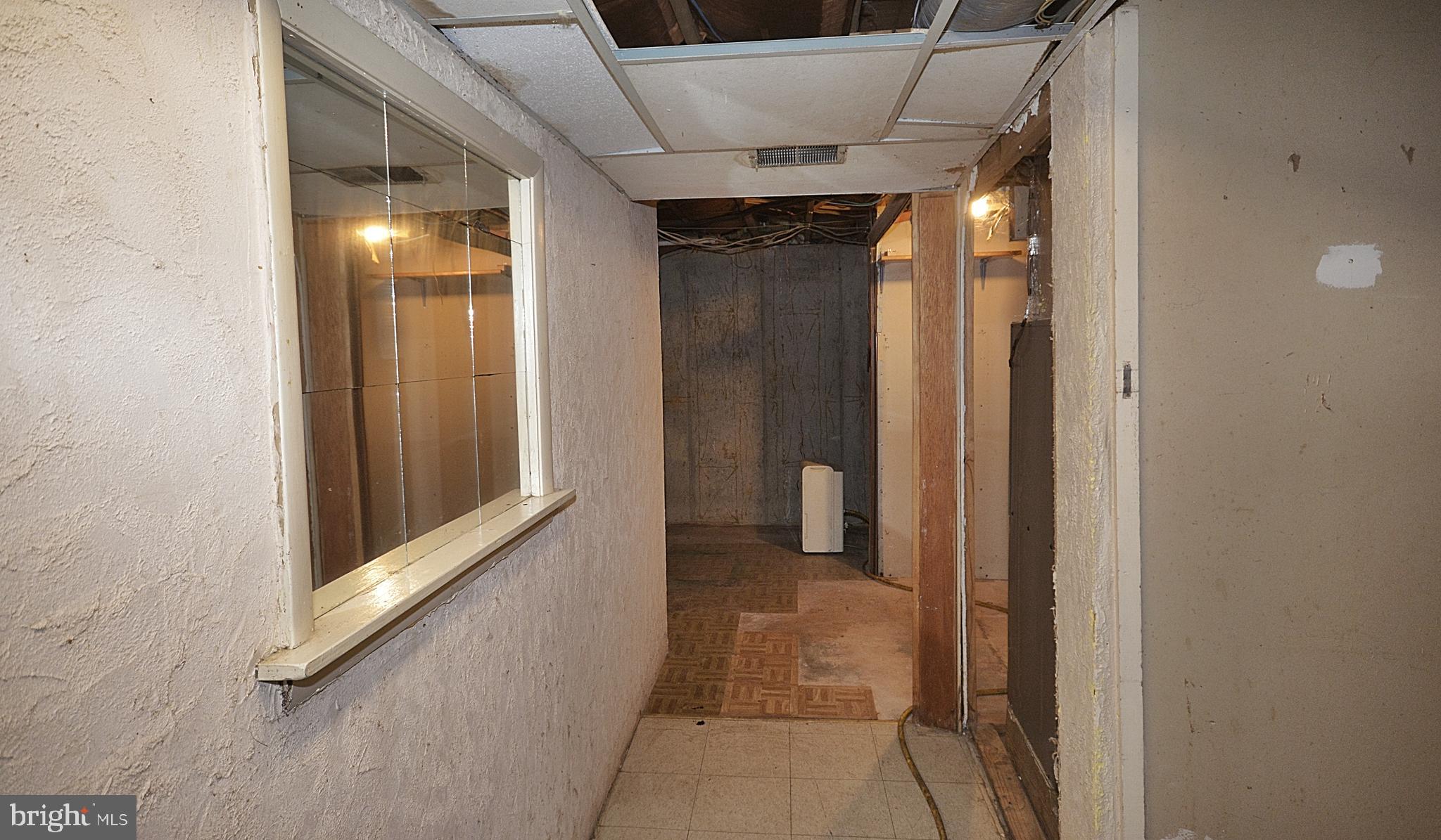 ANCIENT OAK WEST - Residential