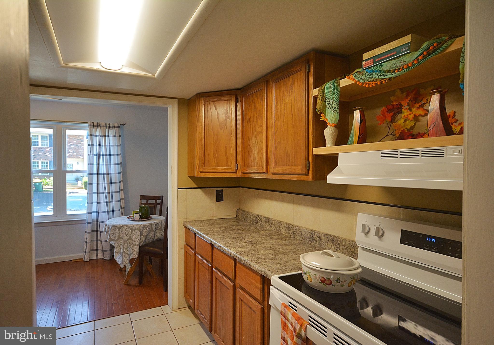 ANCIENT OAK WEST - Residential