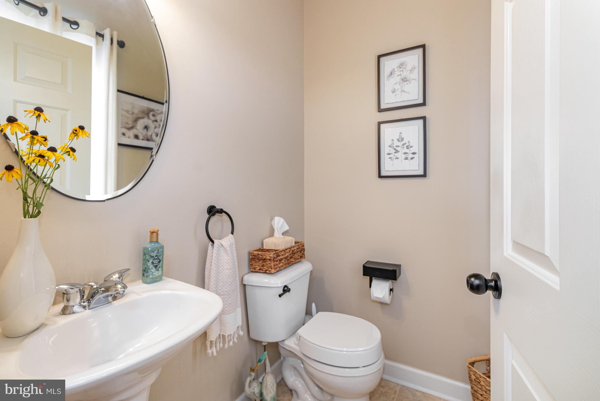 THISTLE DOWNS - Residential