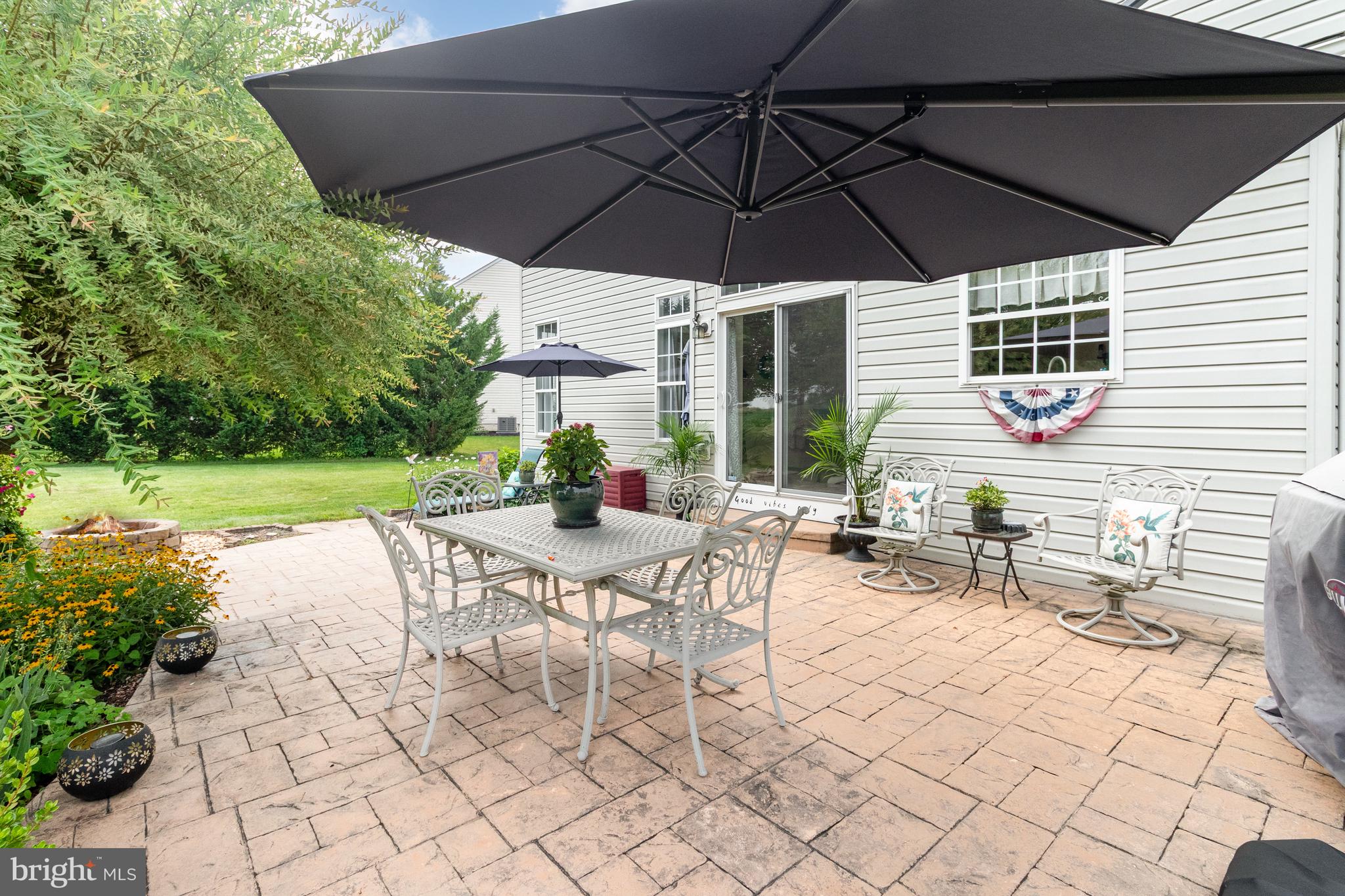 THISTLE DOWNS - Residential