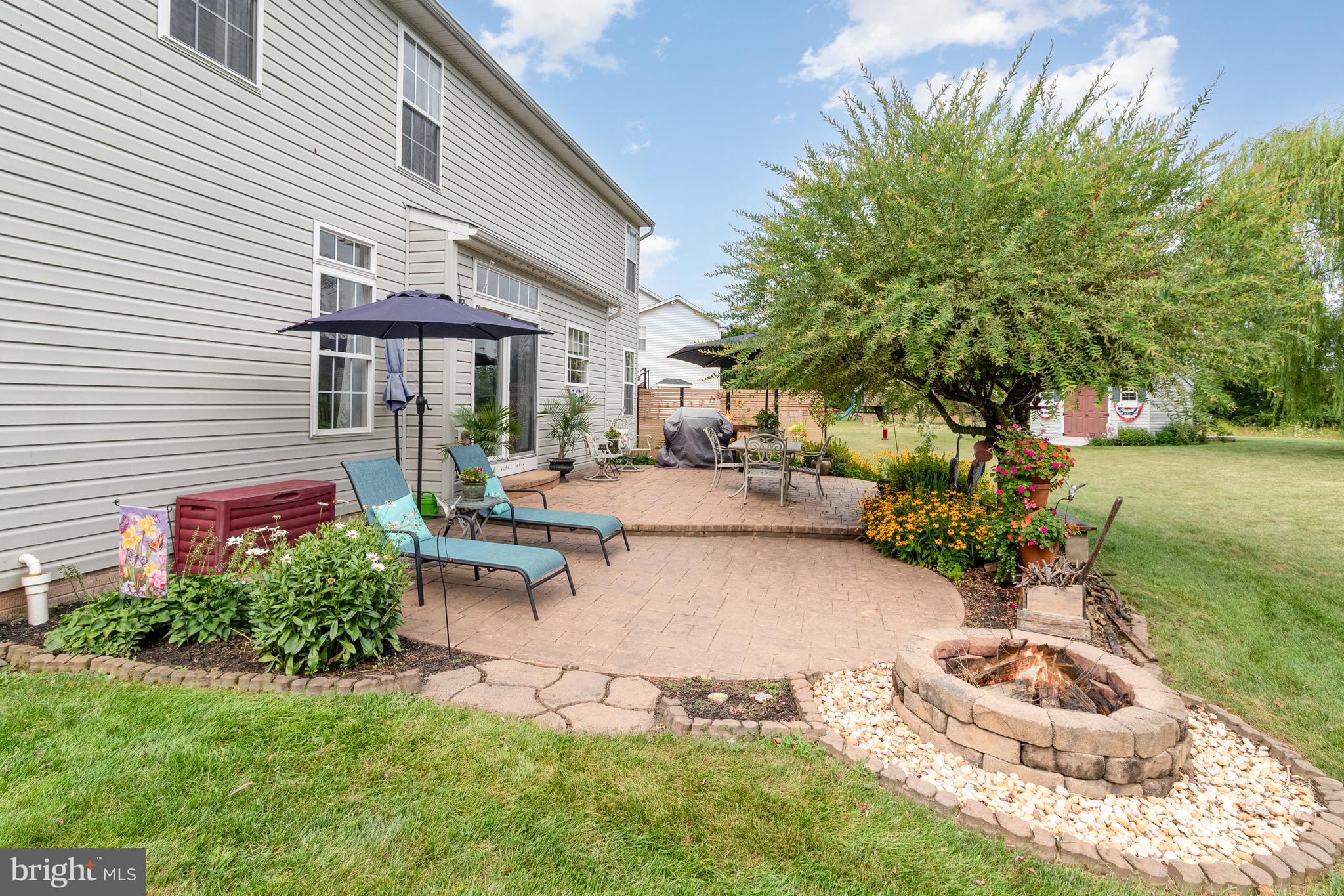 THISTLE DOWNS - Residential