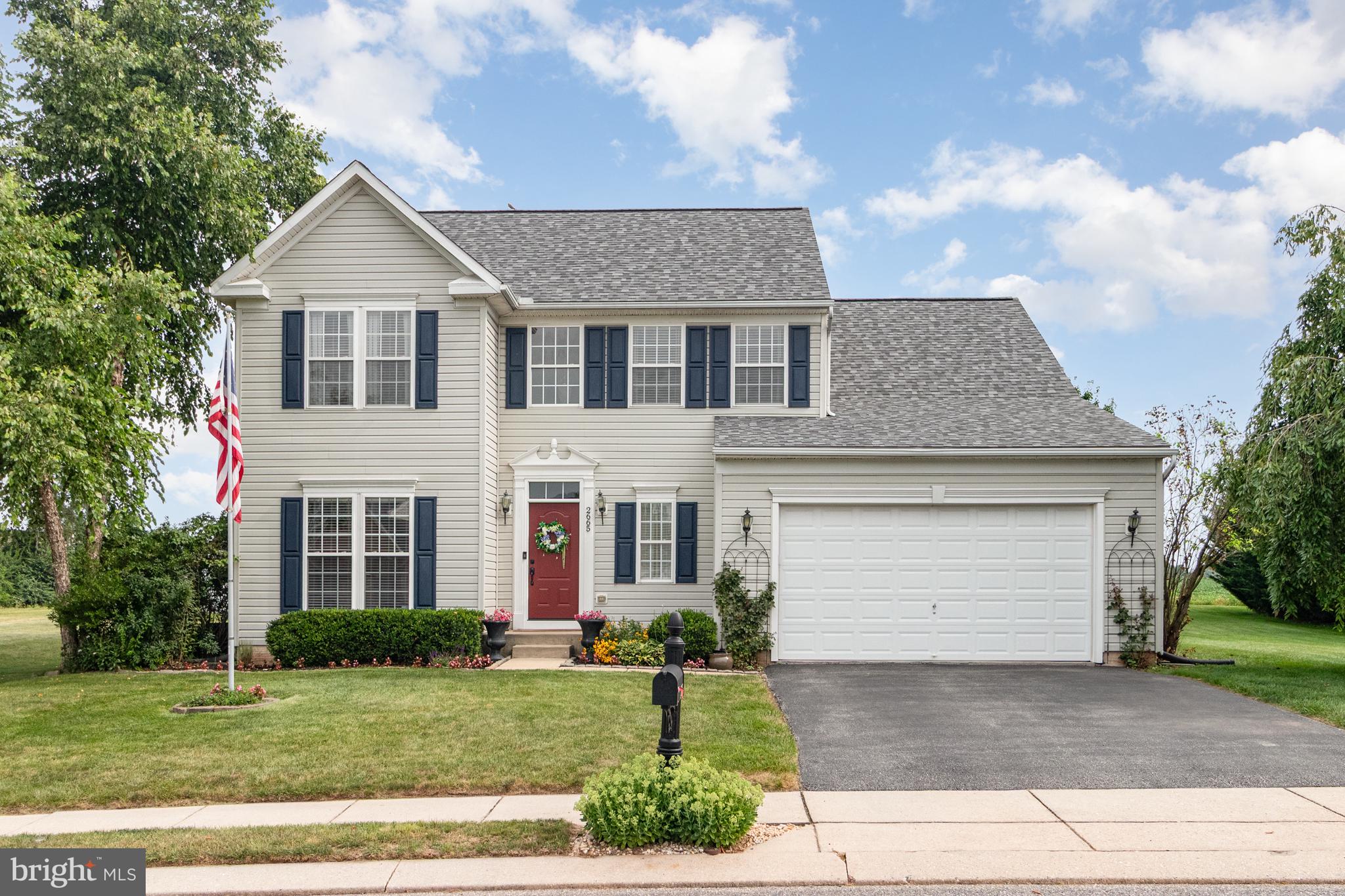 THISTLE DOWNS - Residential