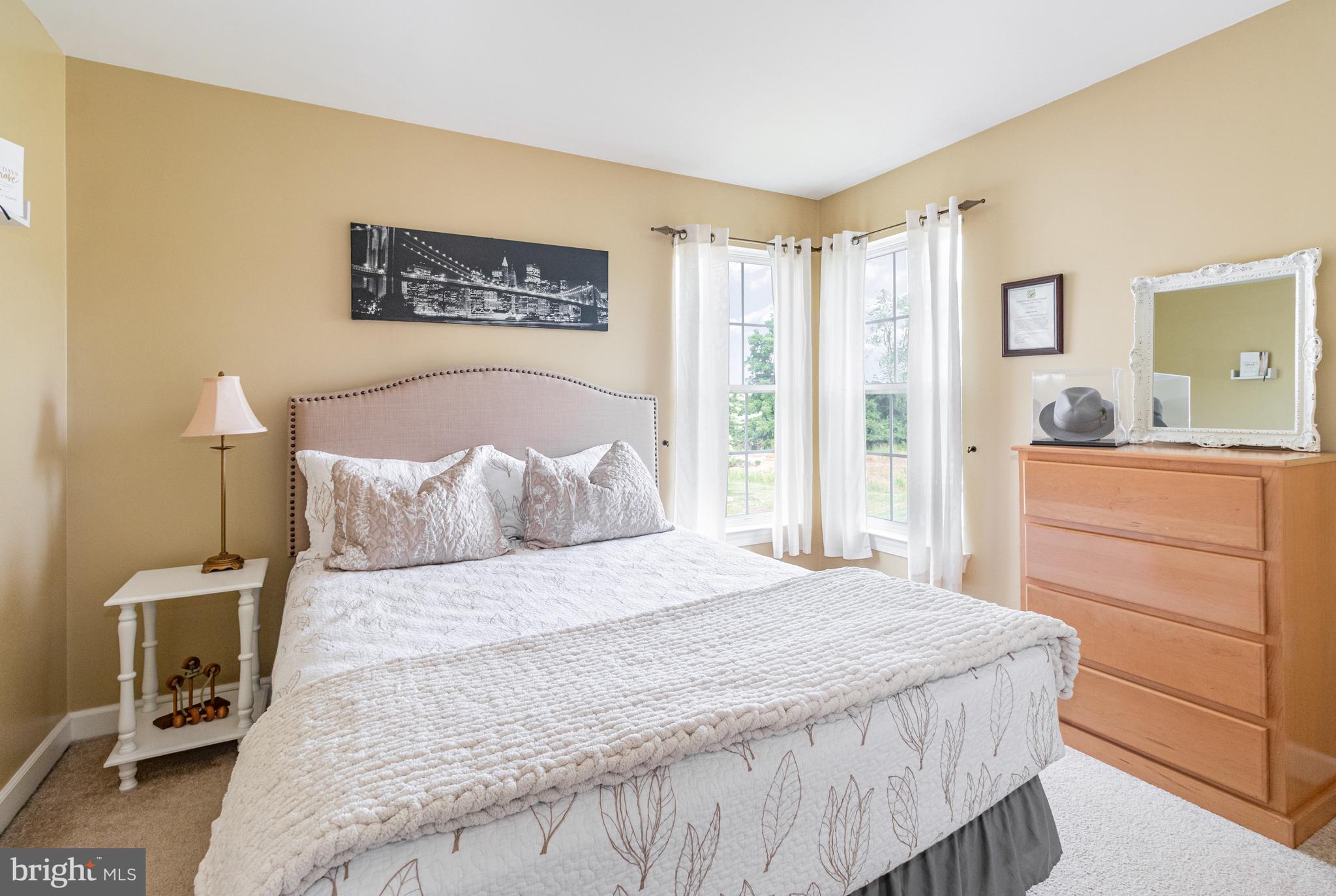 THISTLE DOWNS - Residential