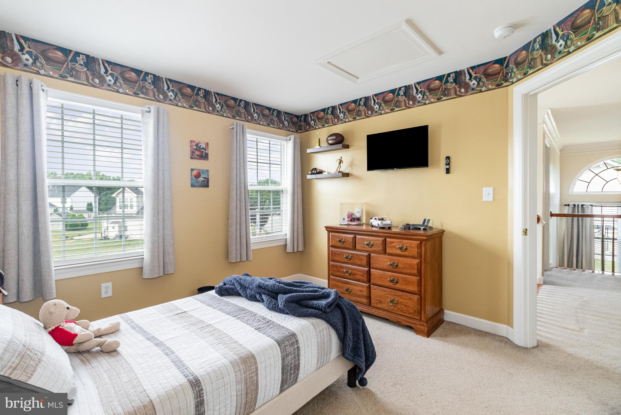 THISTLE DOWNS - Residential