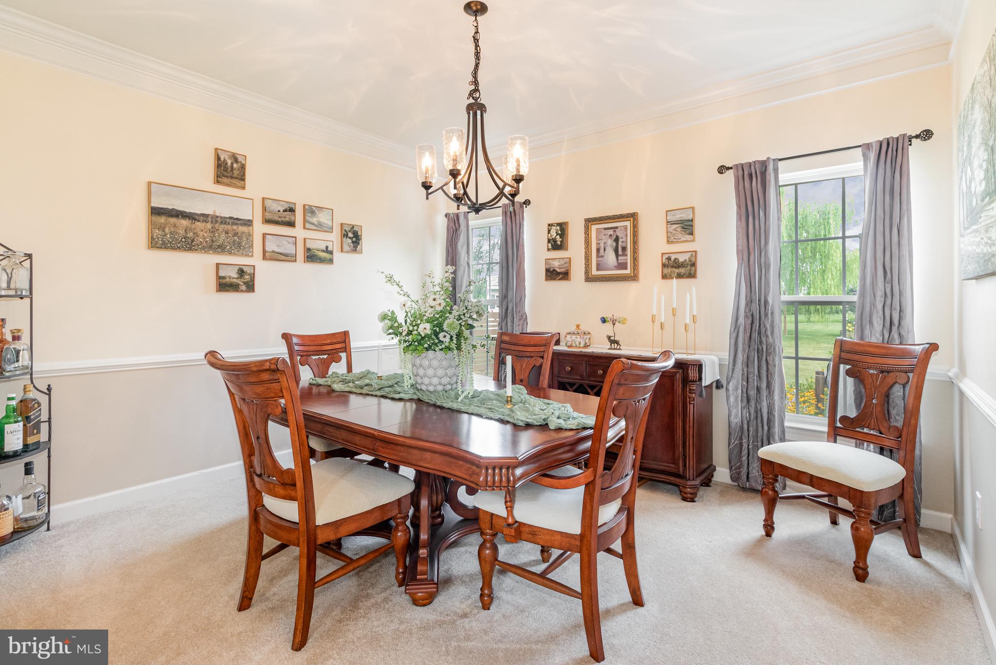 THISTLE DOWNS - Residential