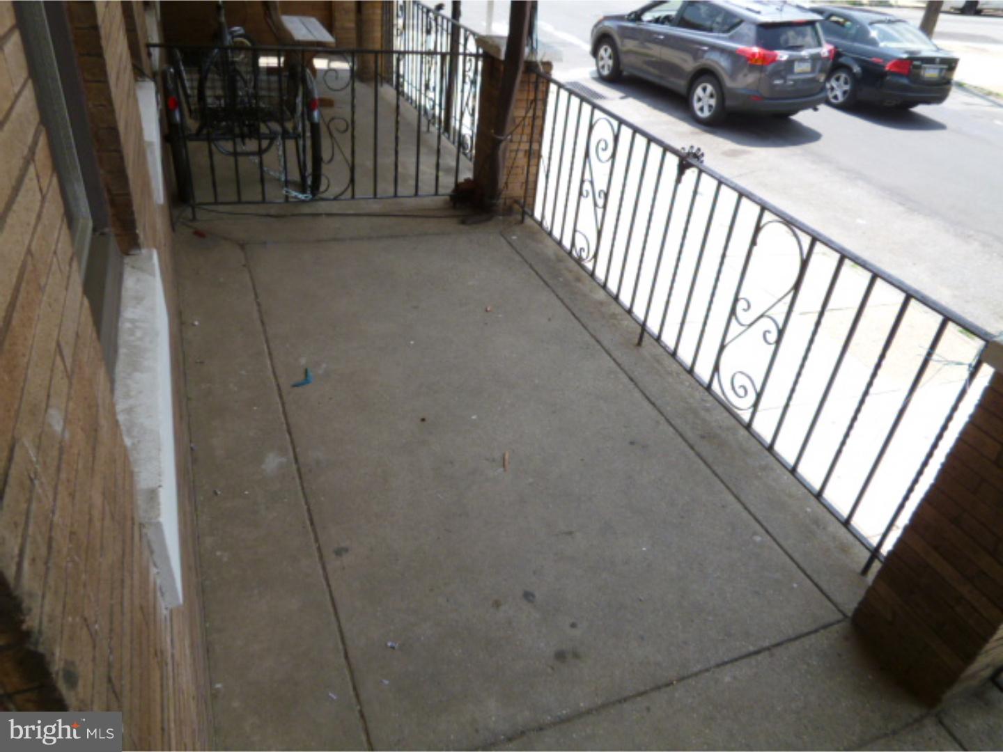 KENSINGTON - Residential