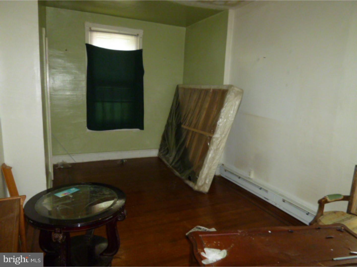 KENSINGTON - Residential