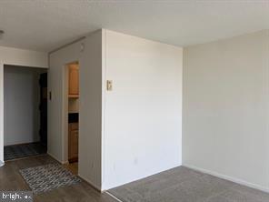 AMERICANA CENTRE - Residential Lease