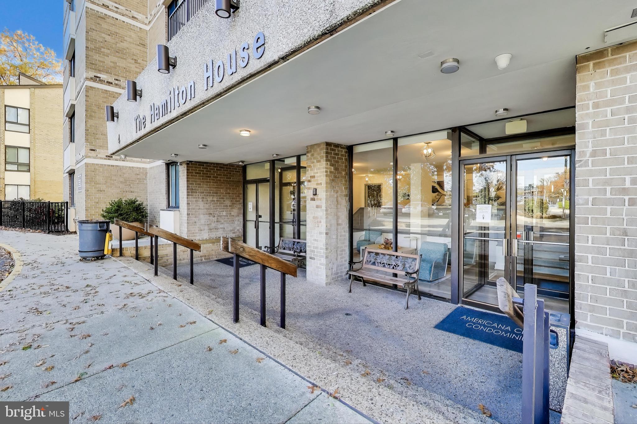 AMERICANA CENTRE - Residential Lease