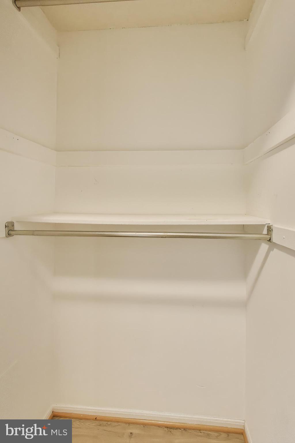 AMERICANA CENTRE - Residential Lease