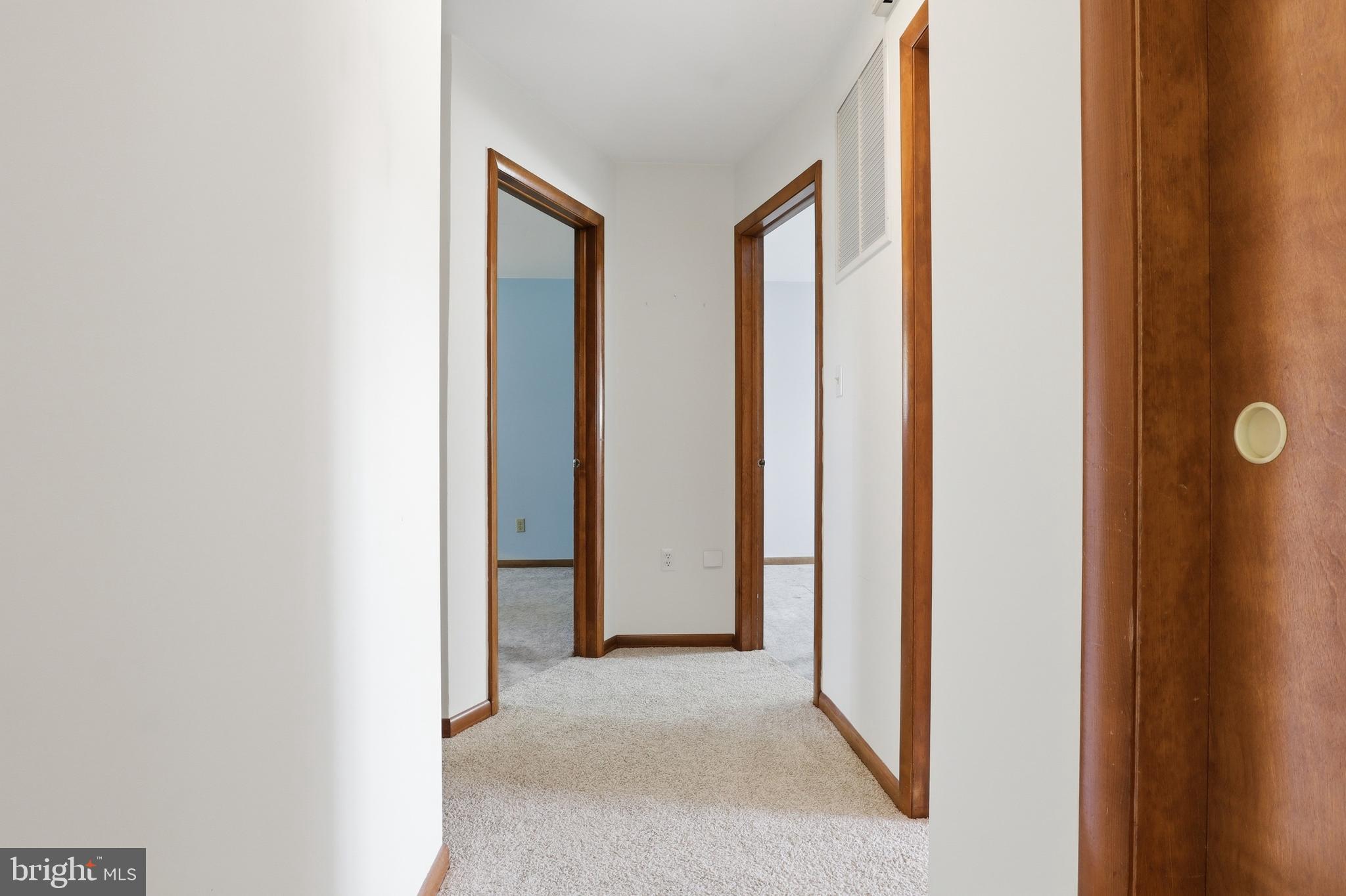 EAST MANCHESTER TWP. - Residential