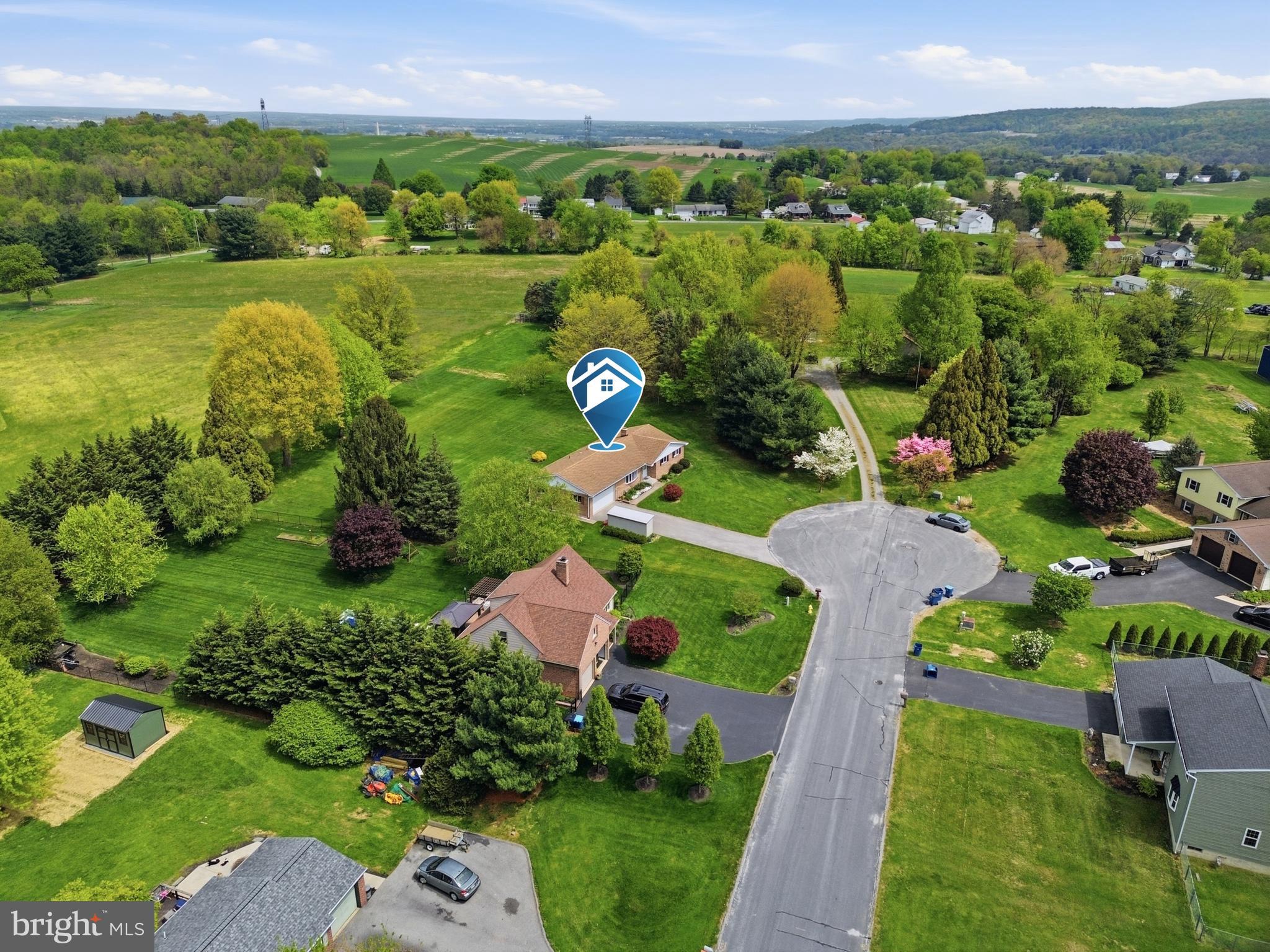 EAST MANCHESTER TWP. - Residential