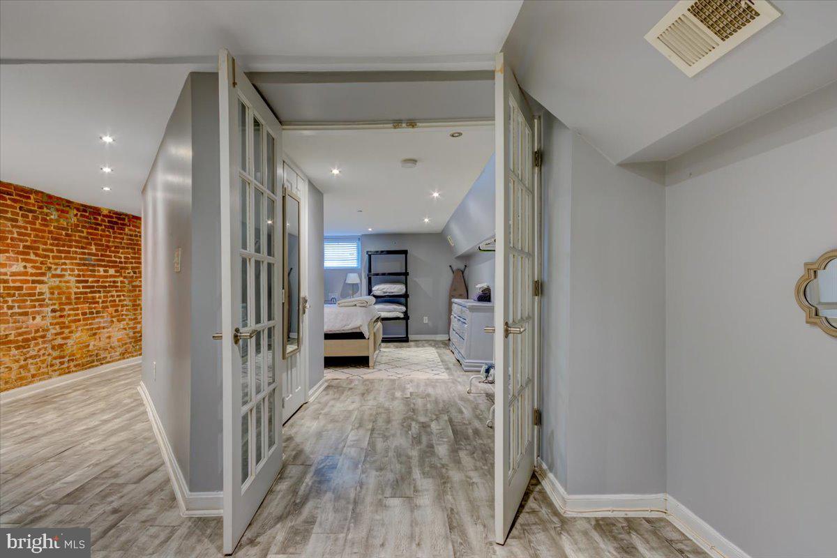 HOPKINS - Residential Income