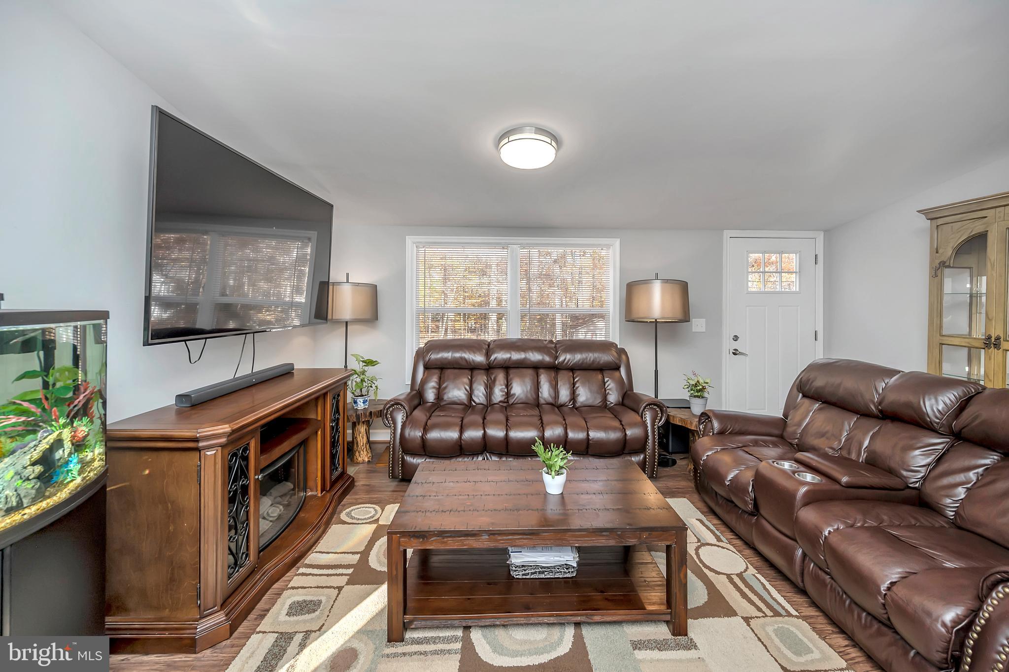 LAKE OF THE WOODS - Residential