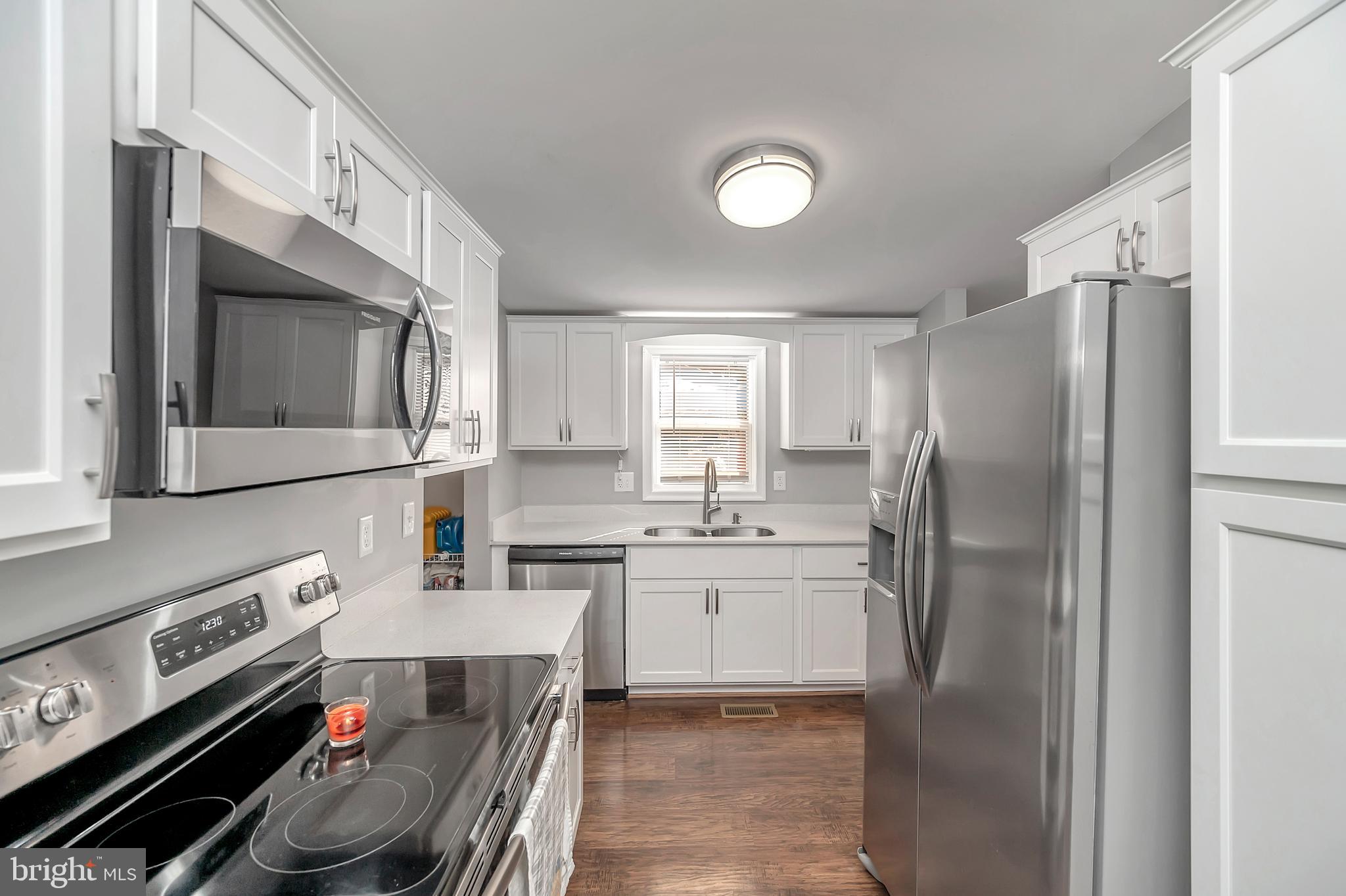 LAKE OF THE WOODS - Residential