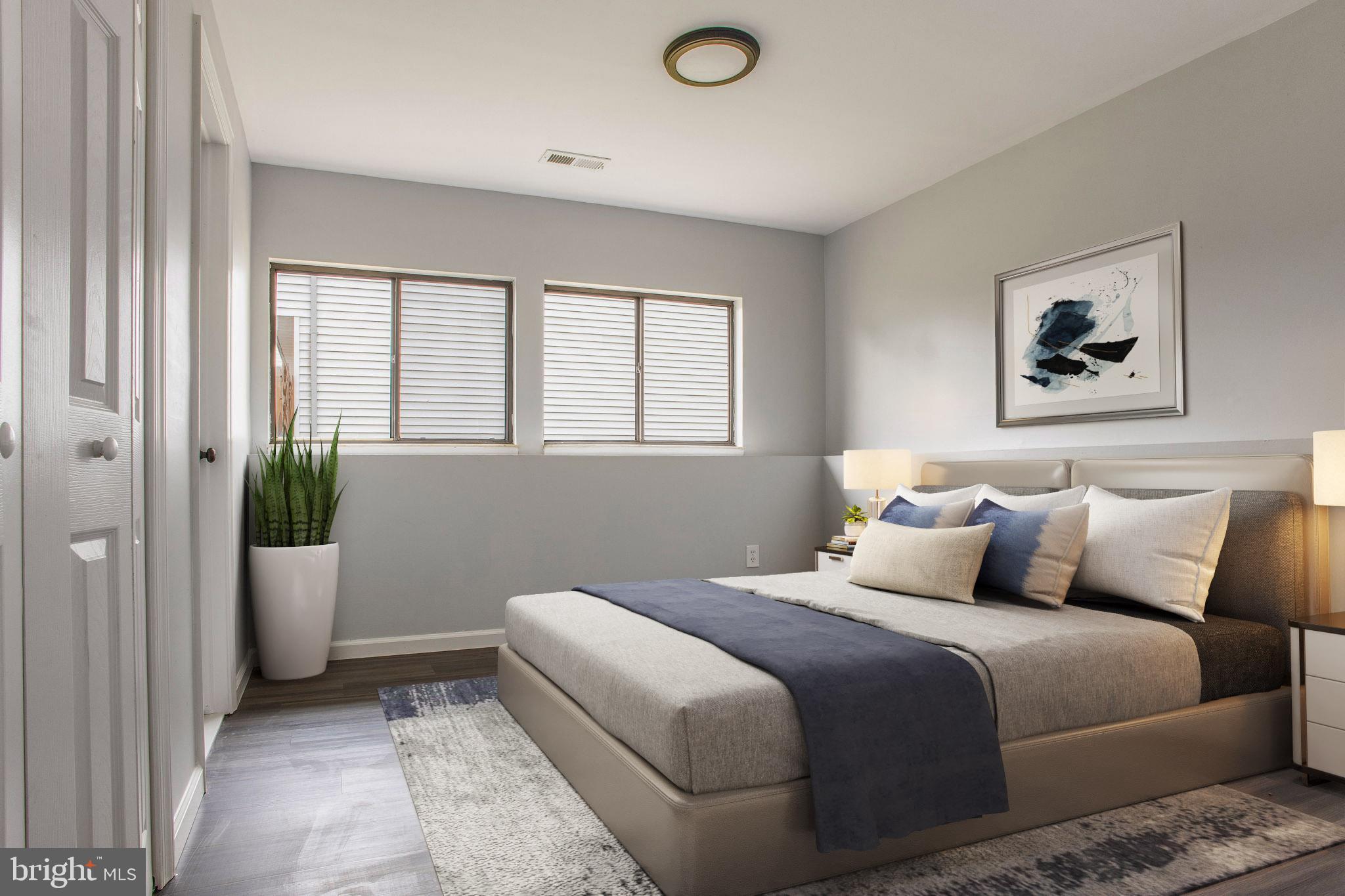 LONG REACH - Residential