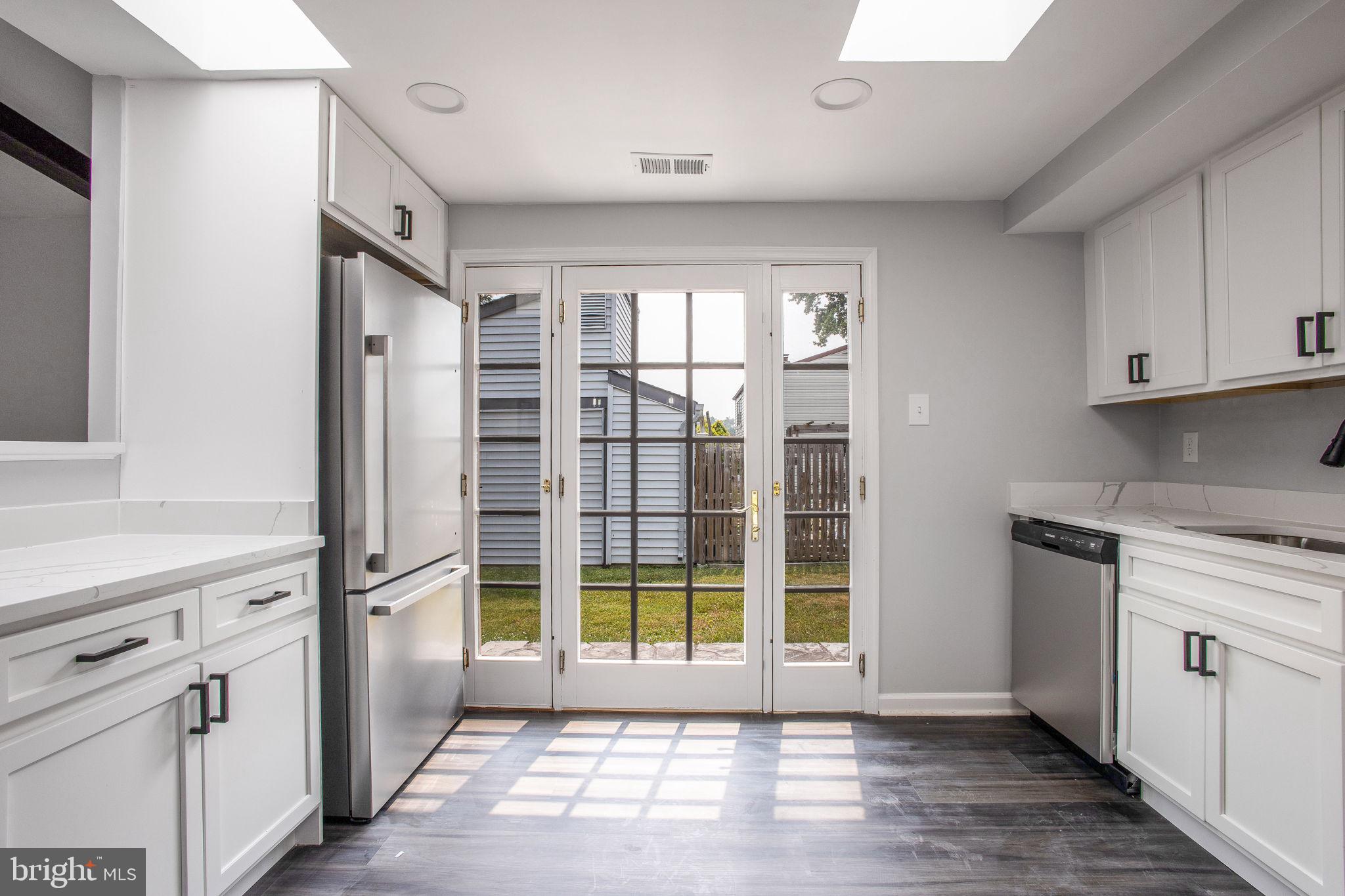 LONG REACH - Residential